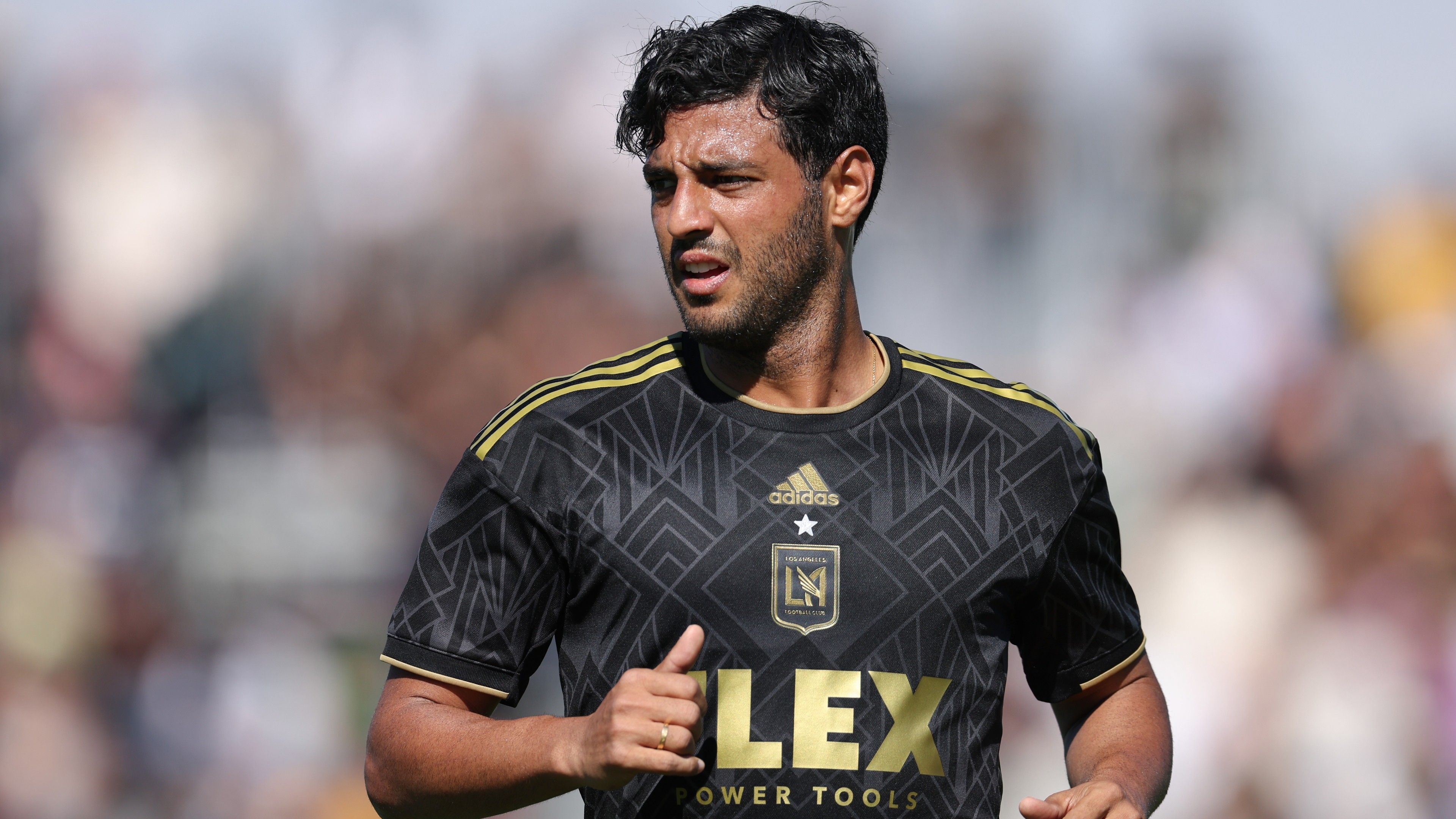 LAFC star Carlos Vela is MLS s best shirt seller as LA Galaxy s Javier Hernandez comes in fourth Goal English Kuwait