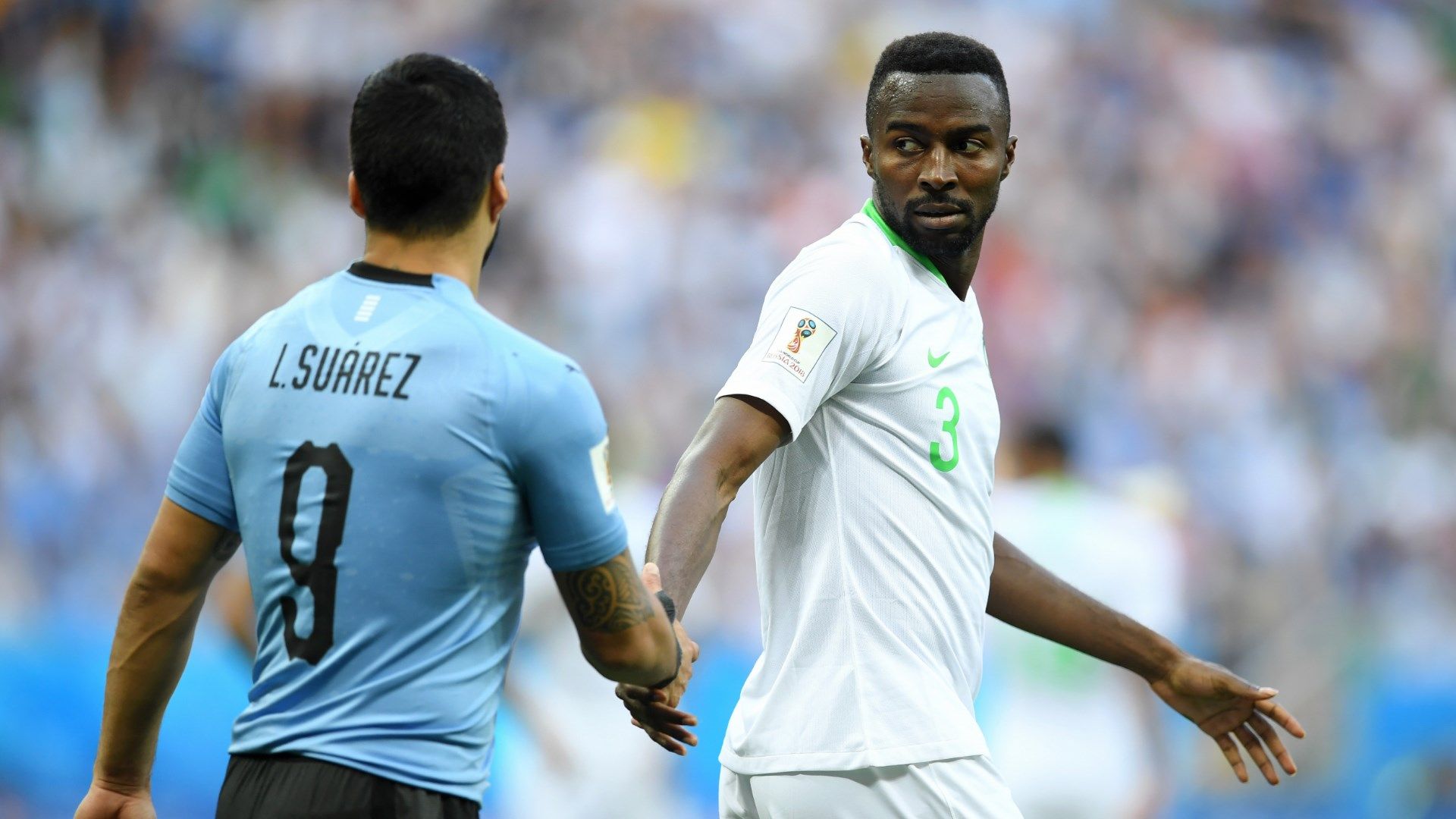 Osama Hawsawi  Luis Suarez Saudi Arabia Uruguay WC 2018