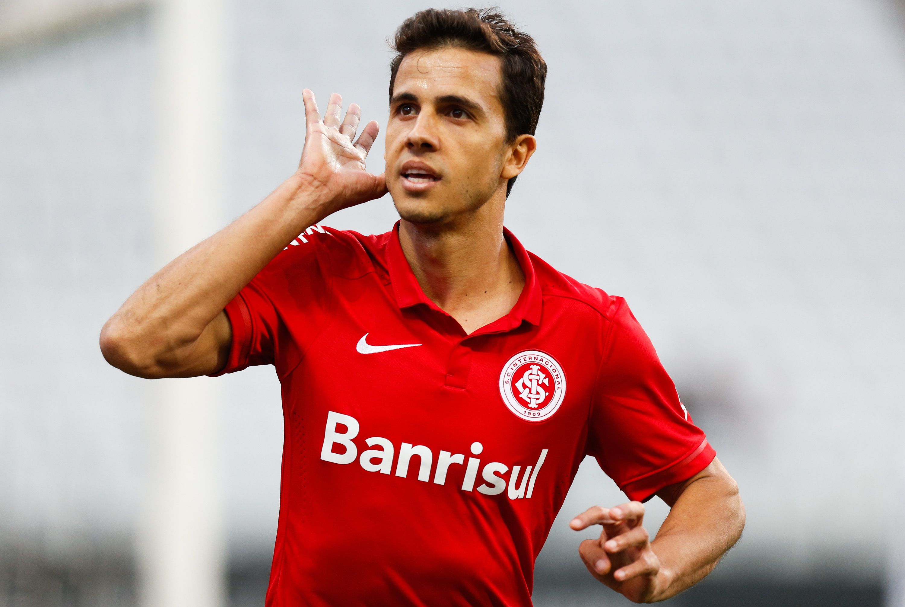 Nilmar Corinthians Internacional 13062015