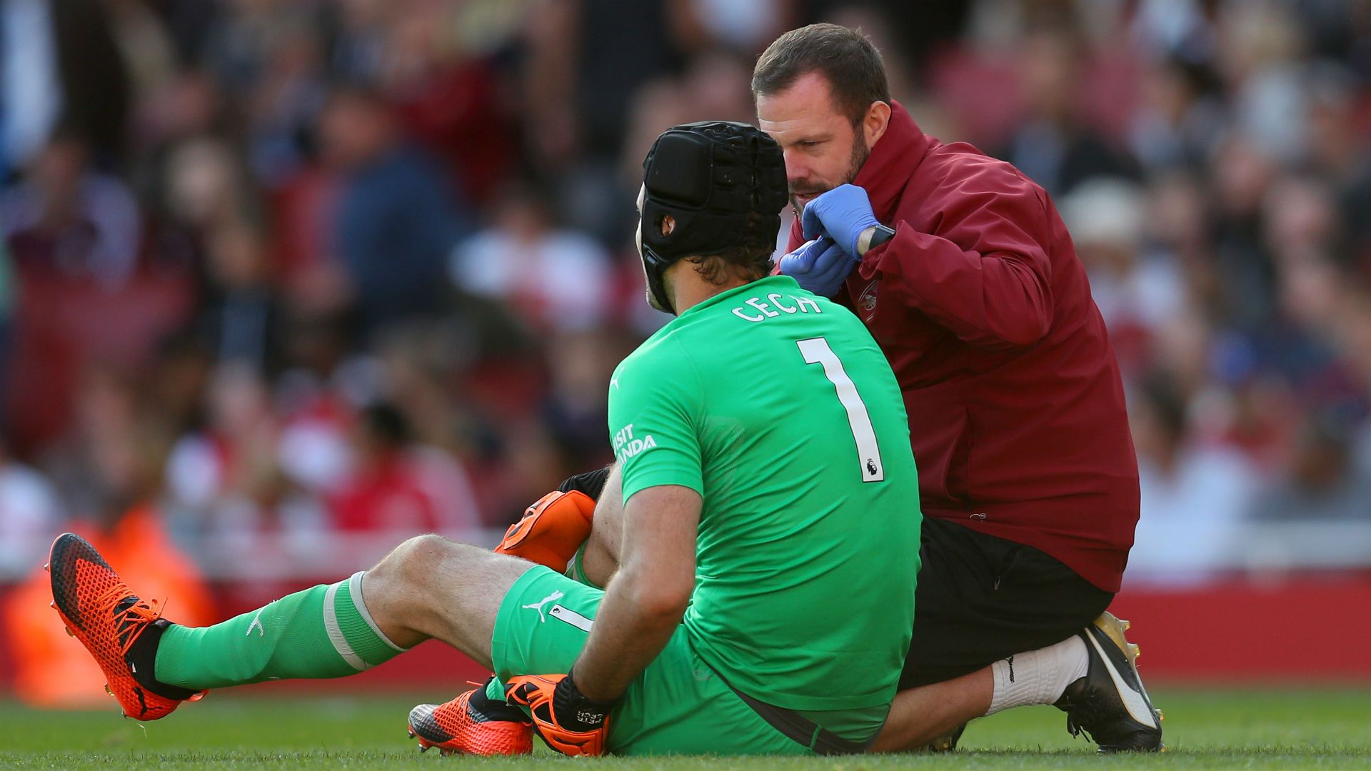 Petr Cech injury Arsenal