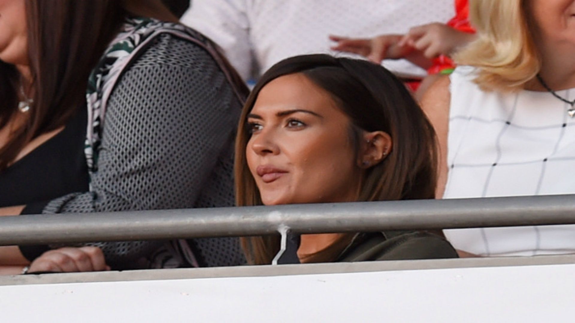 Emma Rhys-Jones , novia Bale