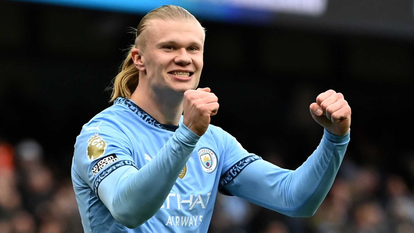 Erling Haaland making the most of downtime ahead of Club World Cup as Man City star poses with latest prize following trophyless campaign | Goal.com