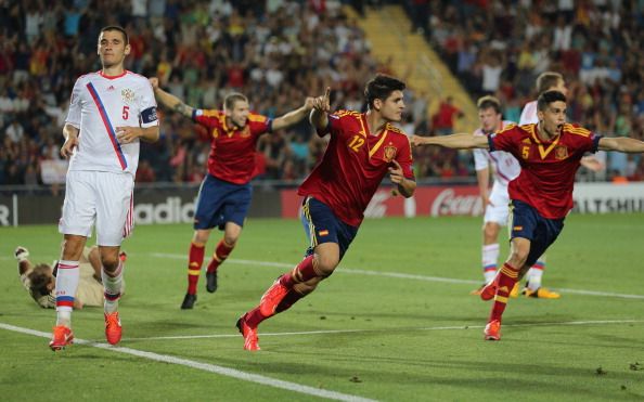 Alvaro Morata celebra su gol para España ante Rusia - Eurocopa Sub 21