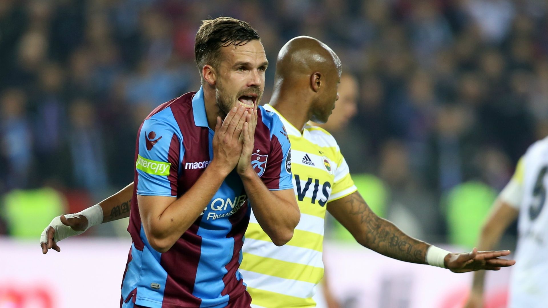 Trabzonspor Fenerbahce Novak 251118