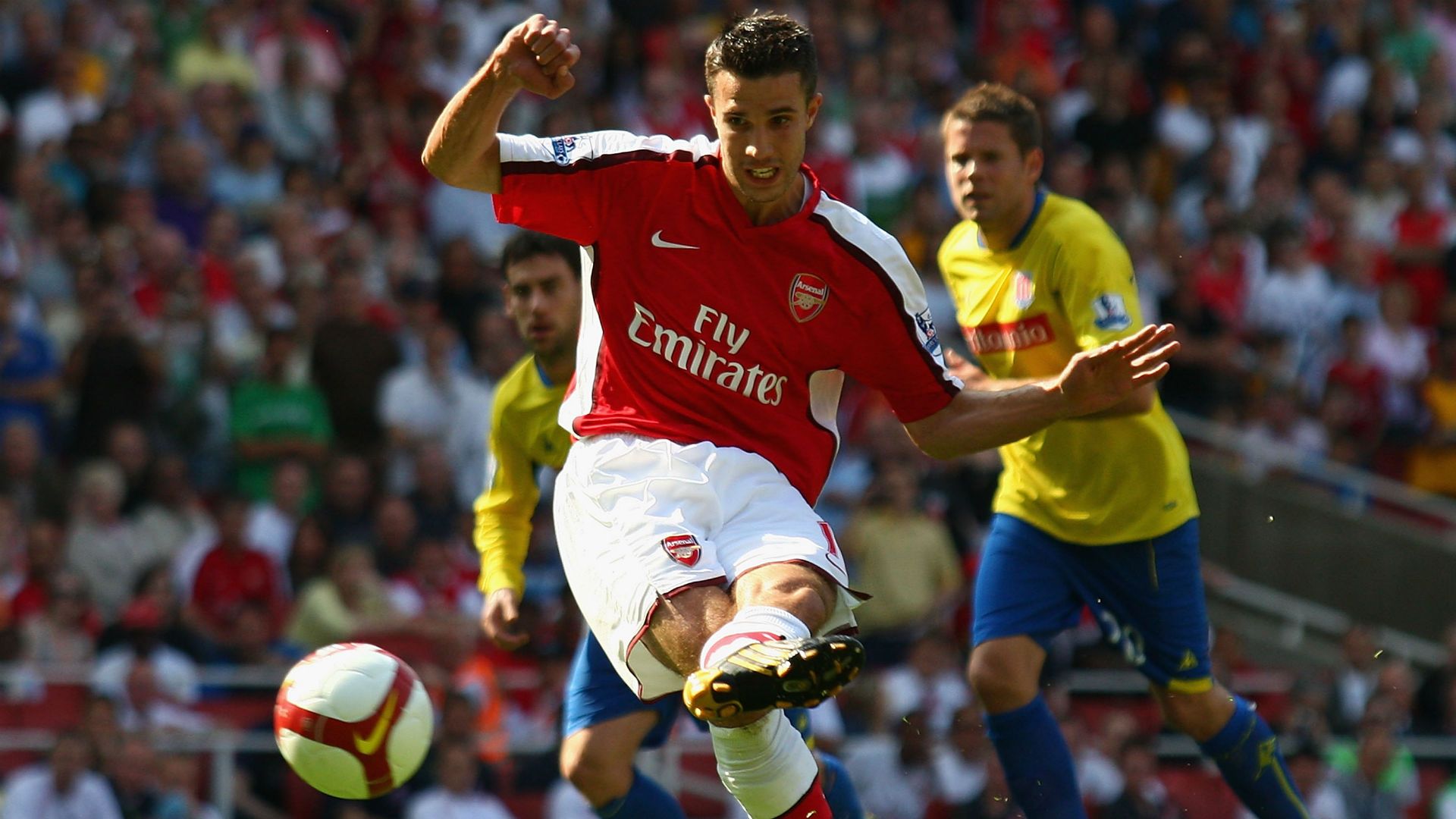 Robin van Persie v Stoke 240509