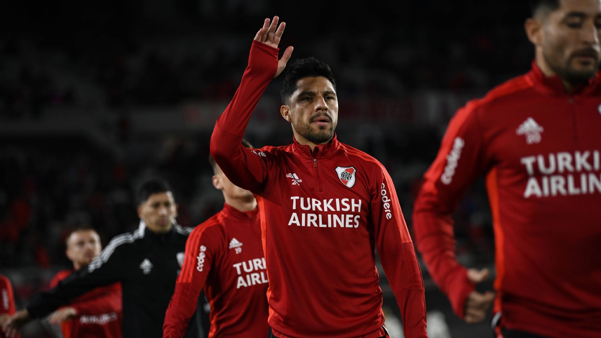 enzo perez precalentamiento river godoy cruz torneo de la liga 10072022