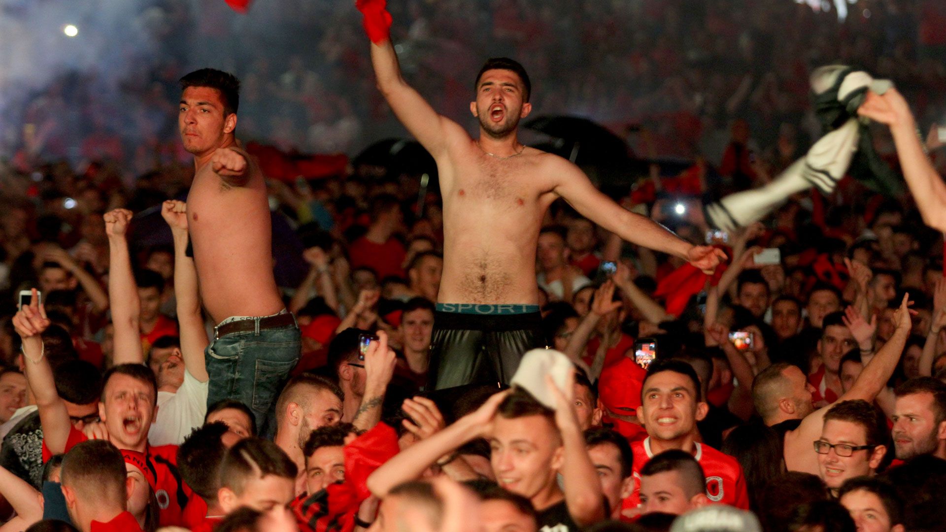 Albanien Fans Tirana EM 19062016