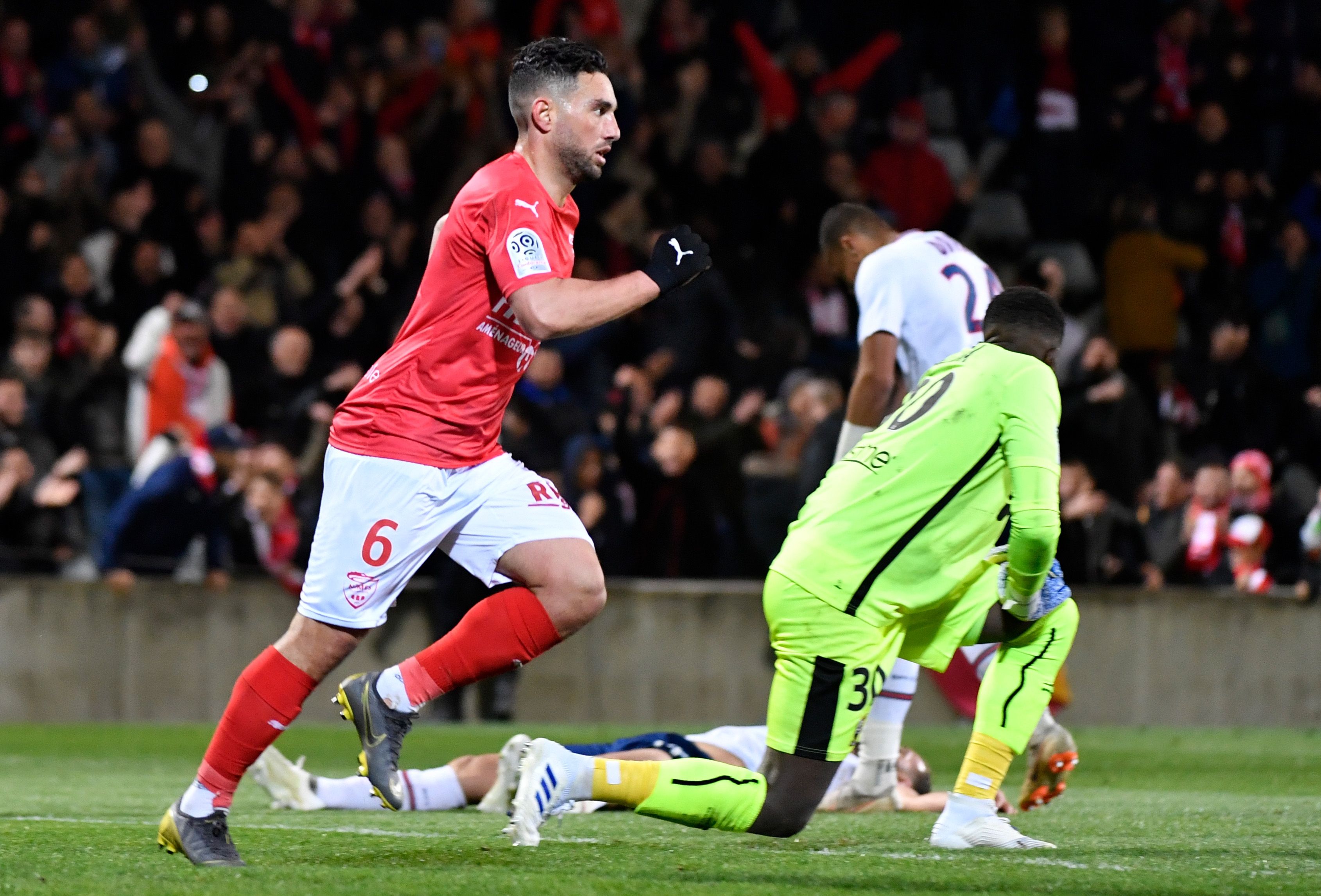 Jordan Ferri - Nîmes