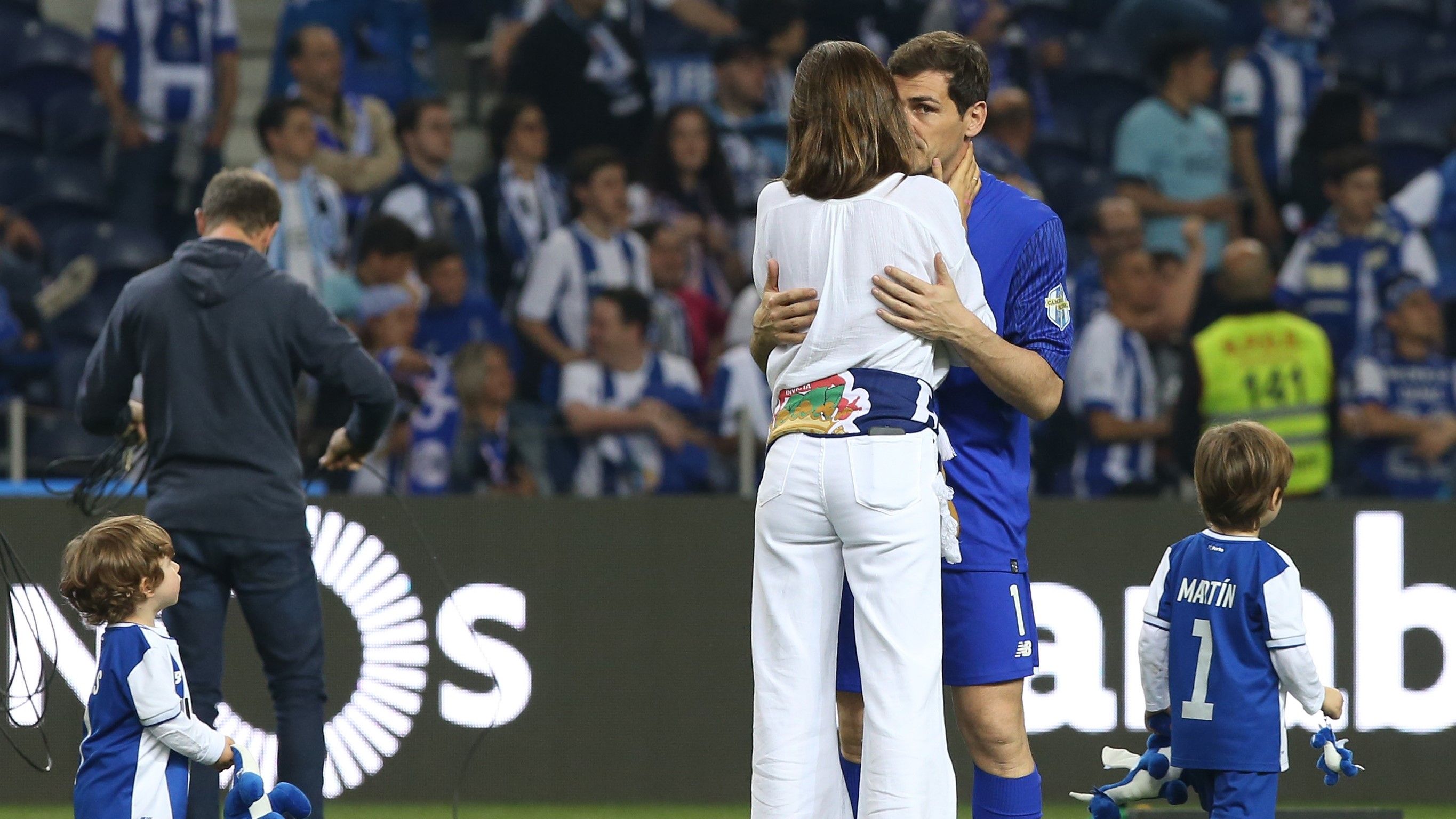 Iker Casillas Sara Carbonero Oporto campeón Liga NOS