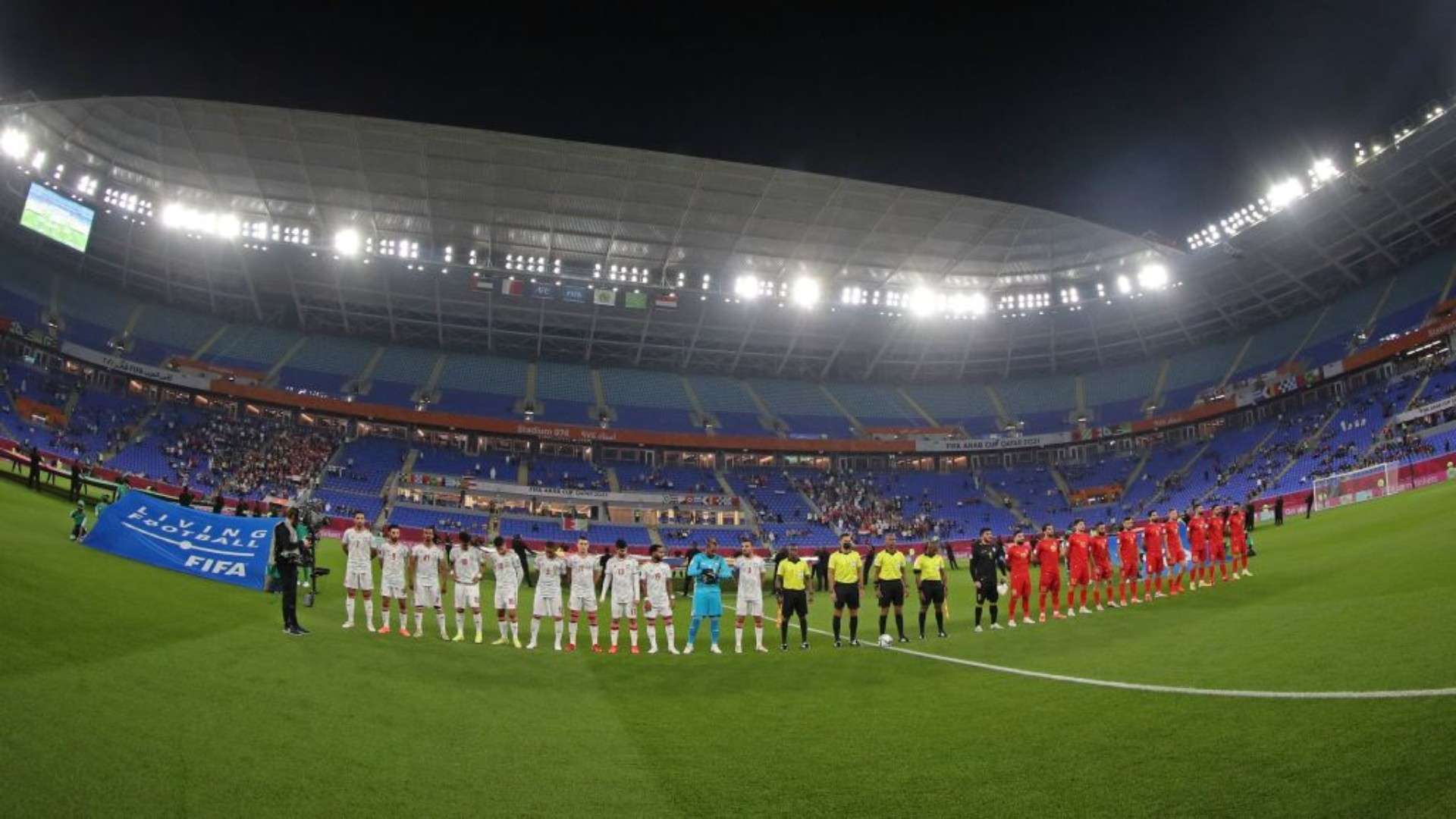 Partido Emiratos Árabes Unidos vs Siria en el Estadio 974 Ras Abu Aboud