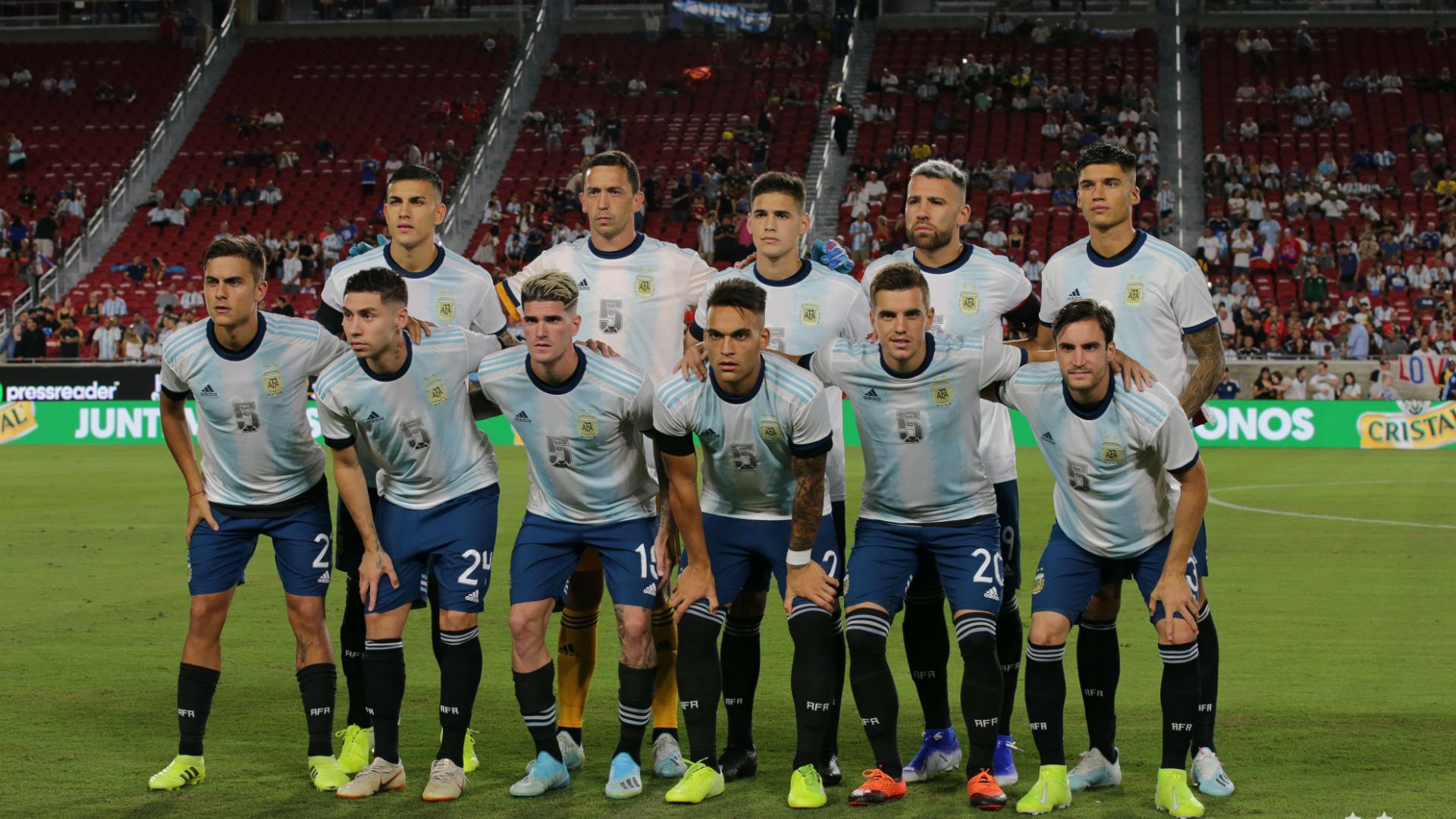 Selección argentina homenaje Tata Brown Argentina Chile Amistoso 05092019