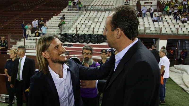 Sebástian Beccacece Rogério Ceni Defensa y Justicia x São Paulo 2017 Sul-Americana