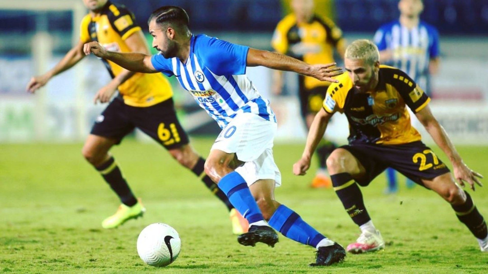Foto de bryan rabello en la liga de grecia