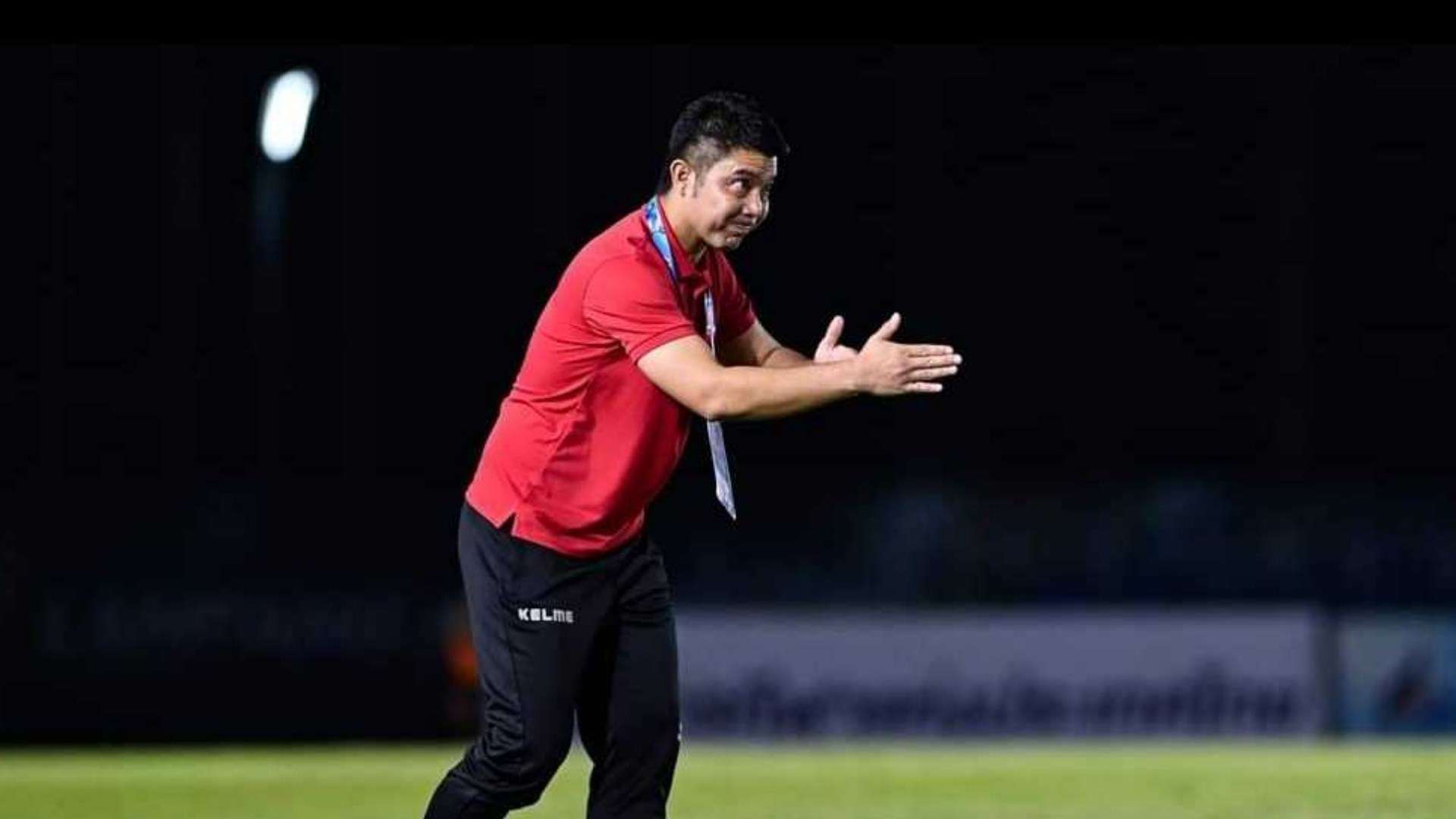 'โค้ชบอส' ปฏิภัทร รอบรู้