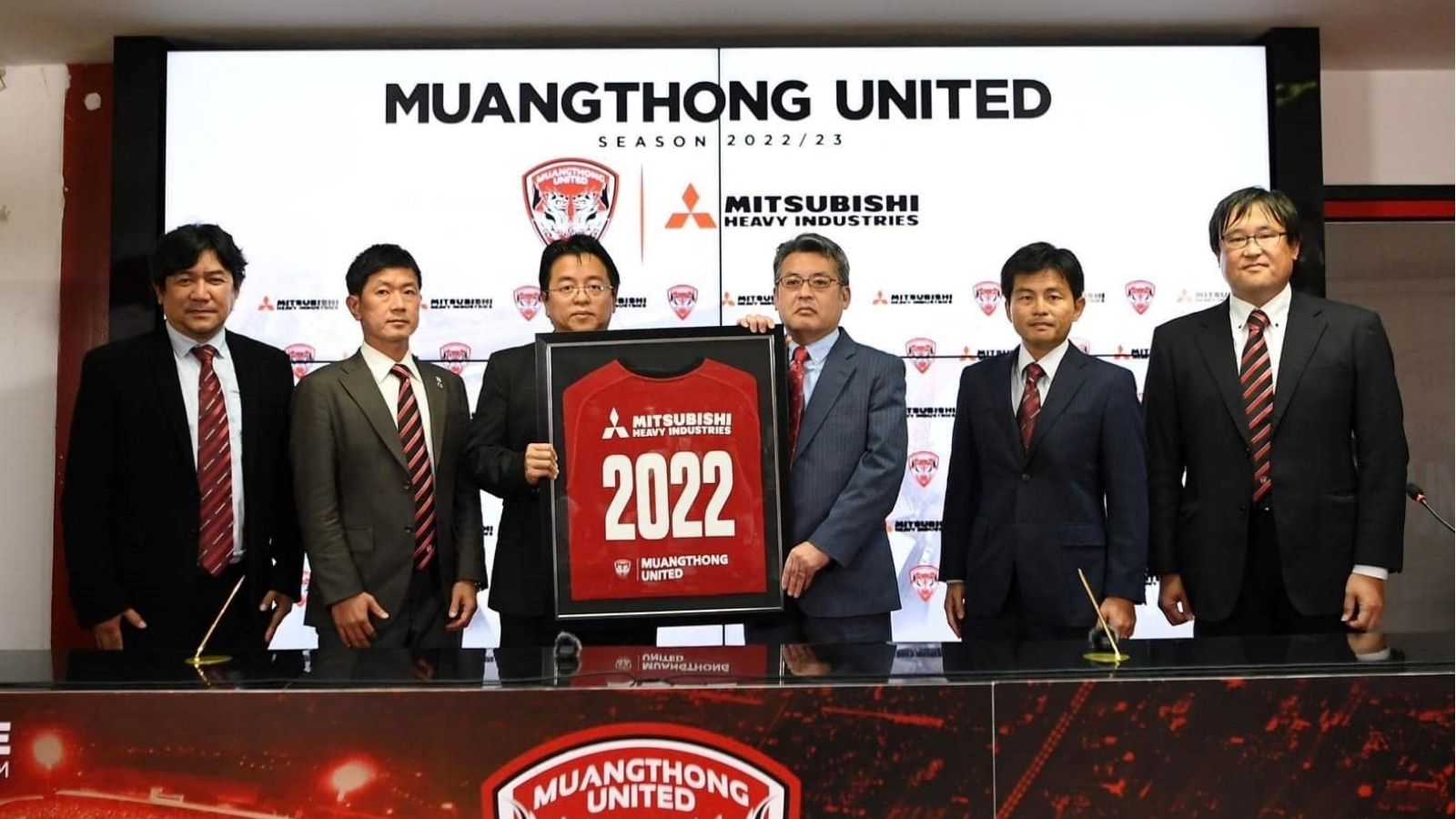 เมืองทอง - มิตซูบิชิ