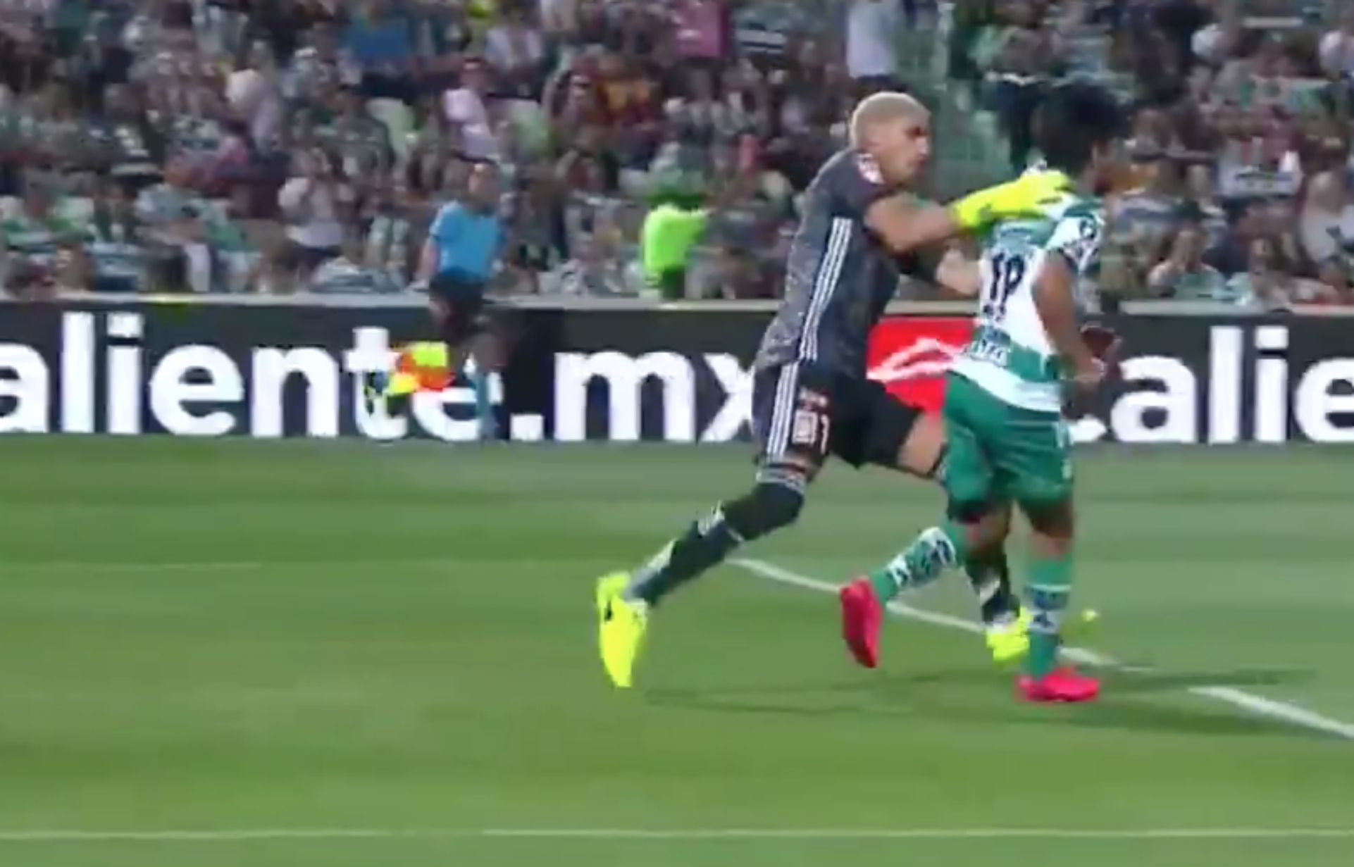 Nahuel Guzmán Santos Tigres Clausura 2020