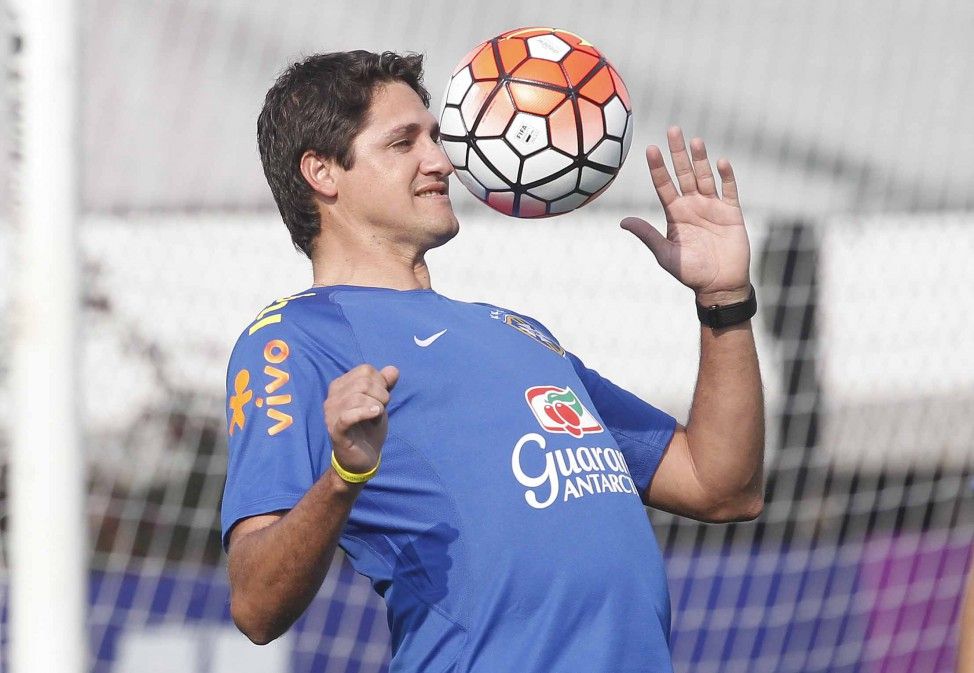 Edmilson Brazil training 31082015