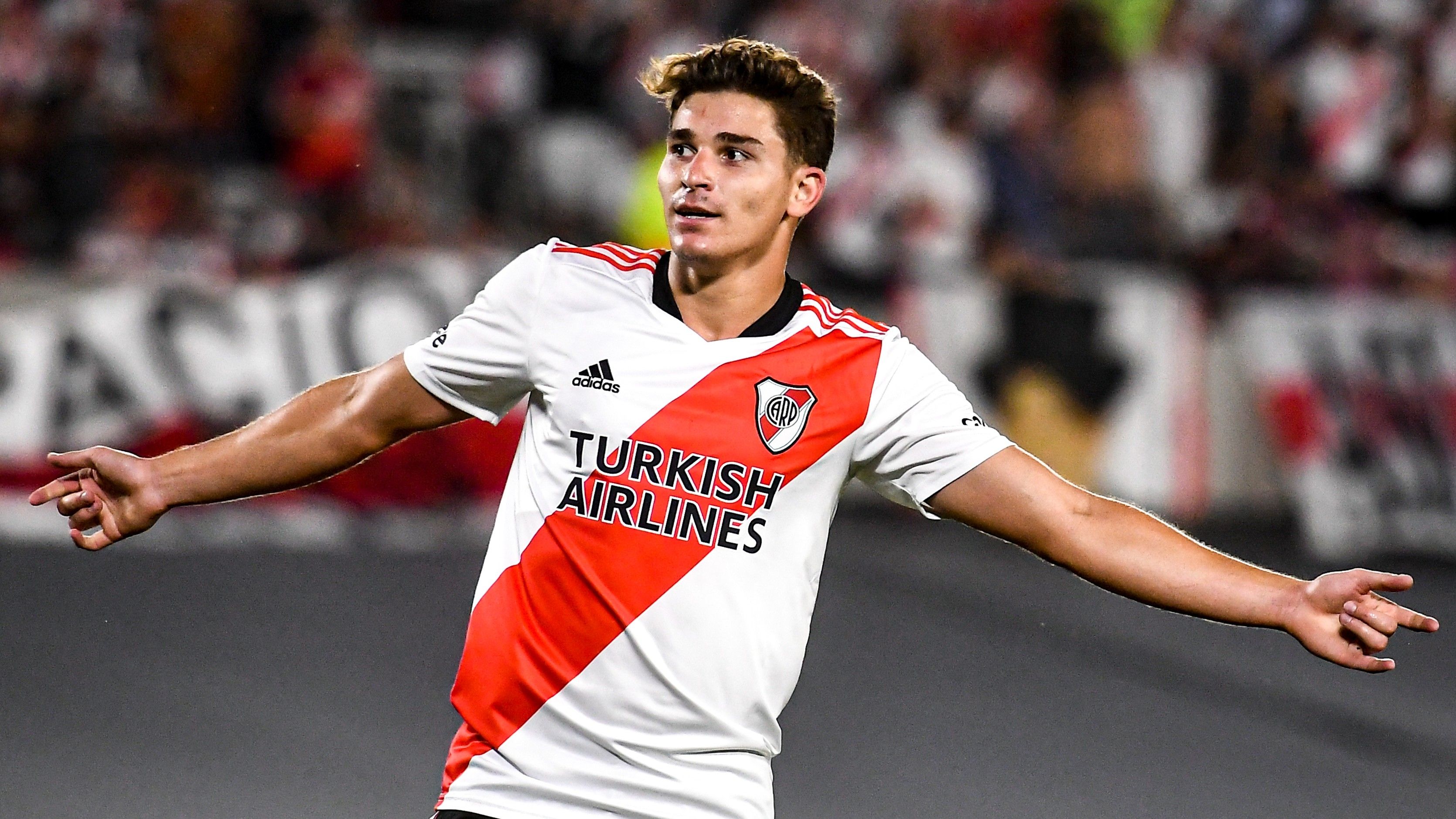 Julian Alvarez River Plate 