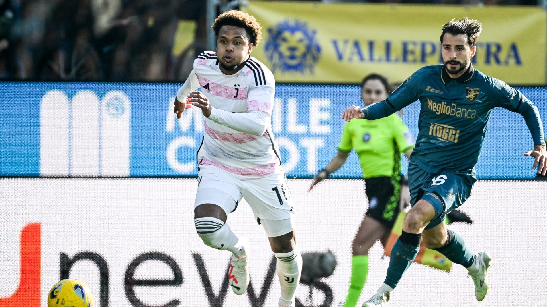 Weston McKennie of Juventus and the USMNT