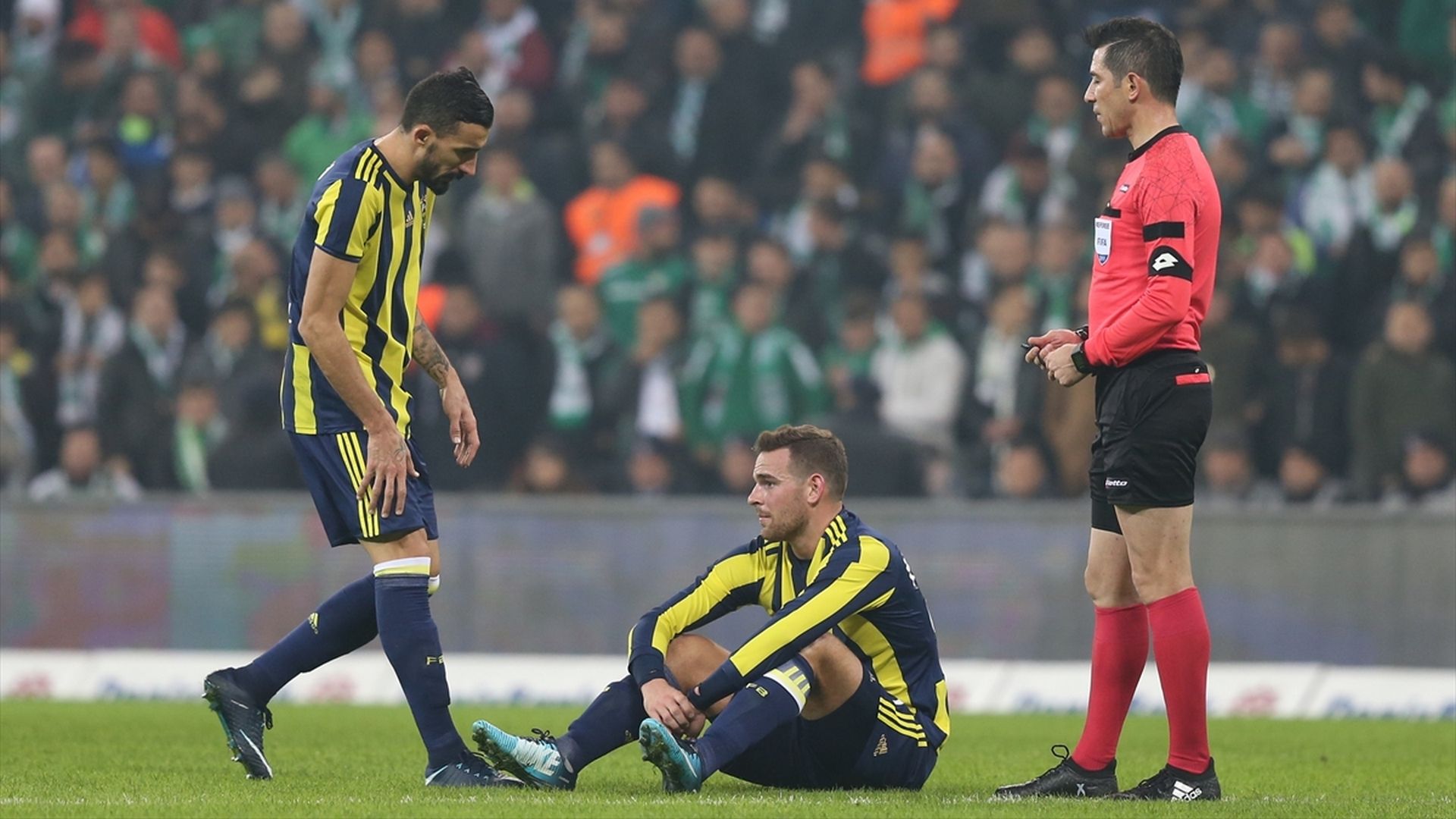 Mehmet Topal Vincent Janssen Fenerbahce 8102017