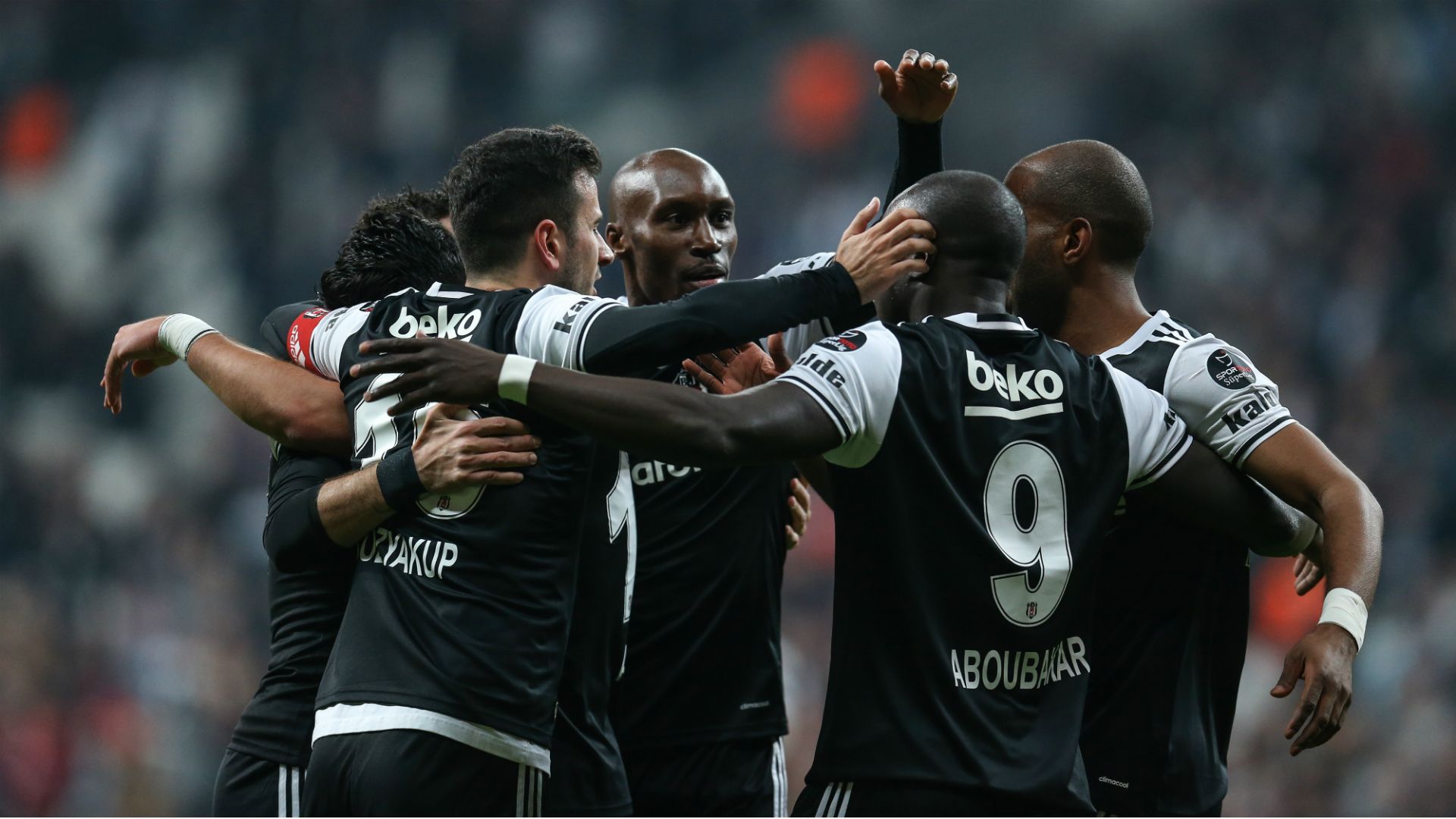 Besiktas goal celebration Adanaspor STSL 04242017