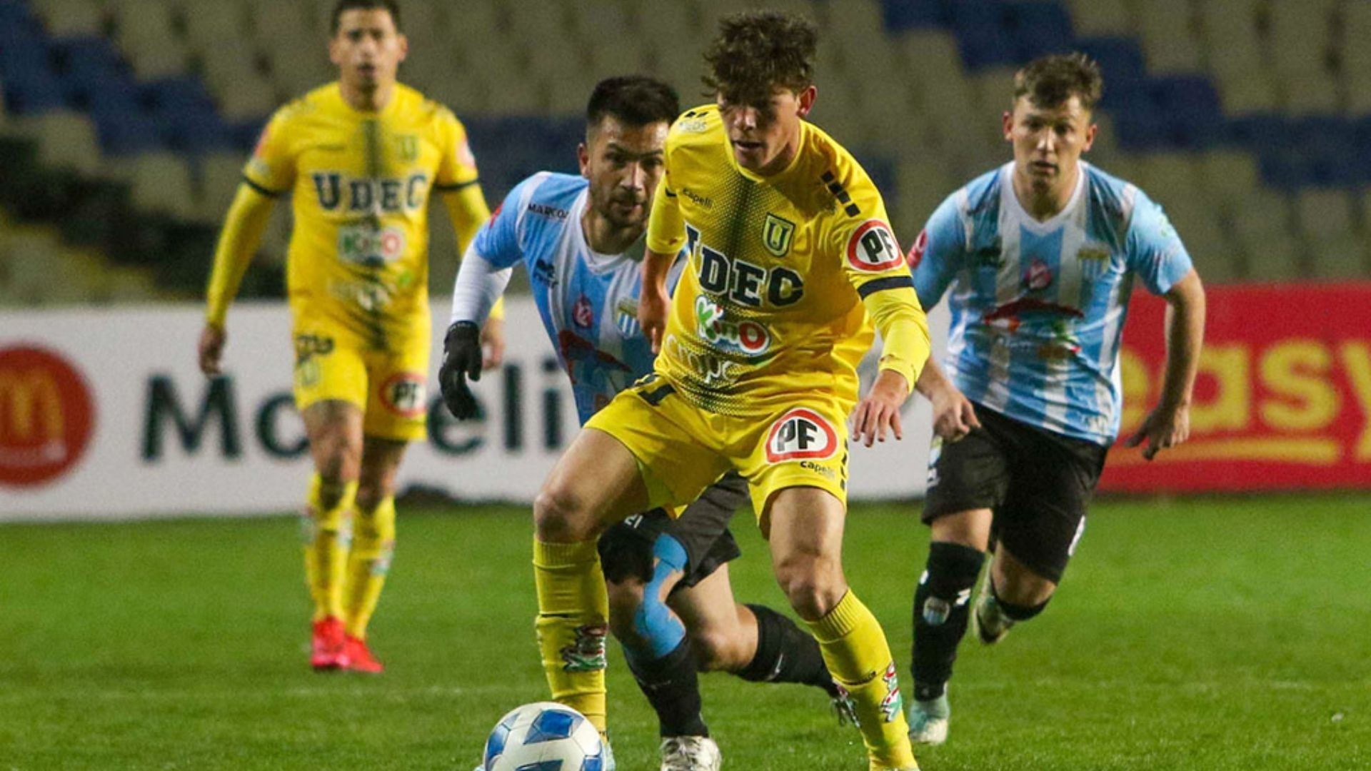 170822 Universidad de Concepción Magallanes - Simón Contreras y Carlos Villanueva