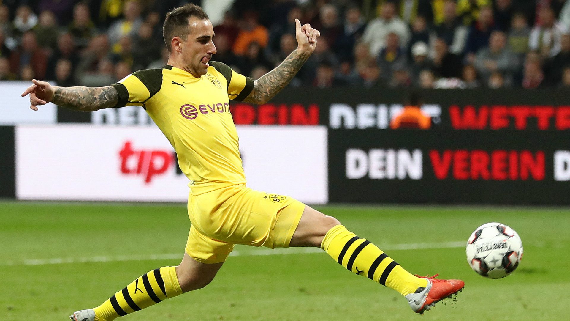 PACO ALCACER BORUSSIA DORTMUND