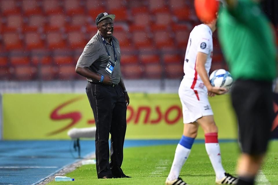 อเดบาโย กาเดโบ