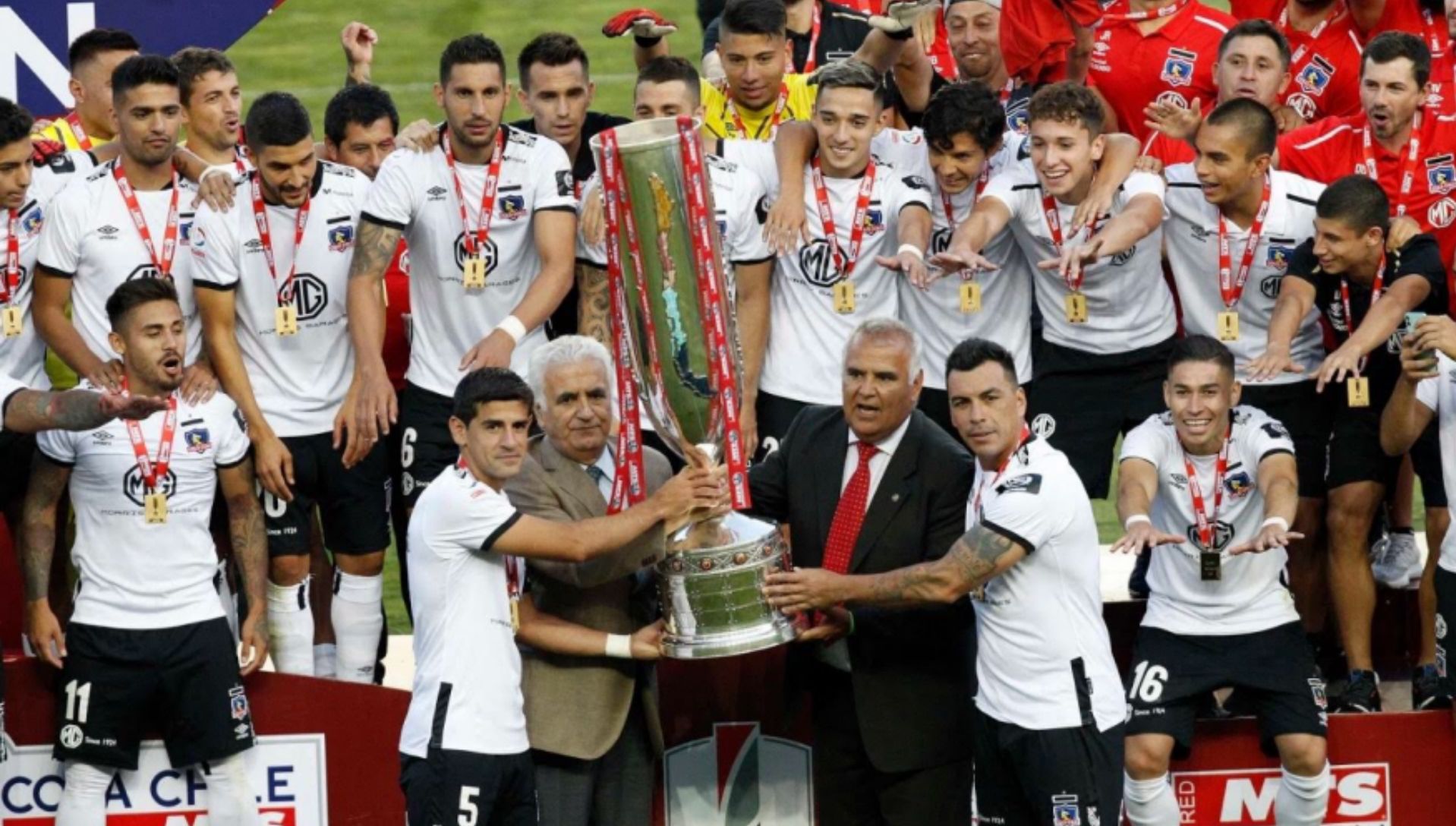 220120 Colo Colo campeón