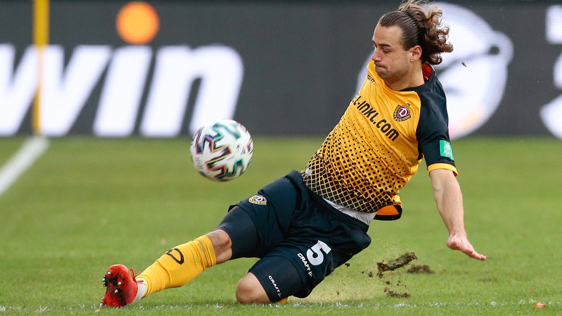 Yannick Stark_Dynamo Dresden_3. Liga_05122020_Jan Huebner