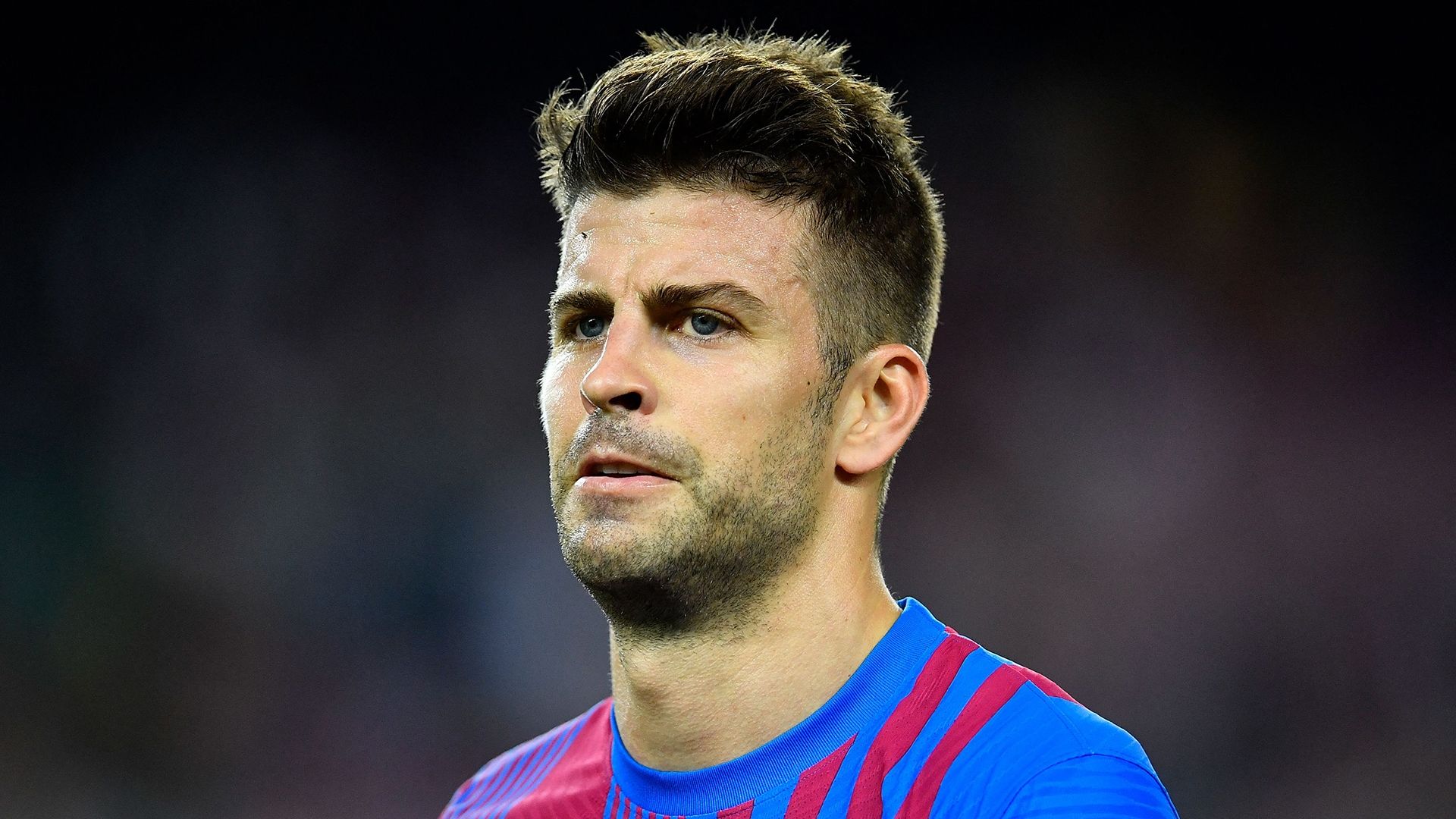Gerard Pique Barcelona 2021-22