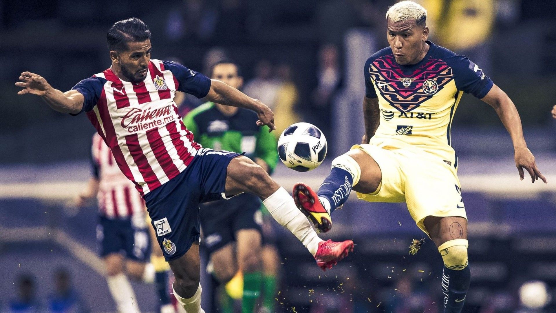 Miguel Ponce Roger Martínez América Chivas Apertura 2021
