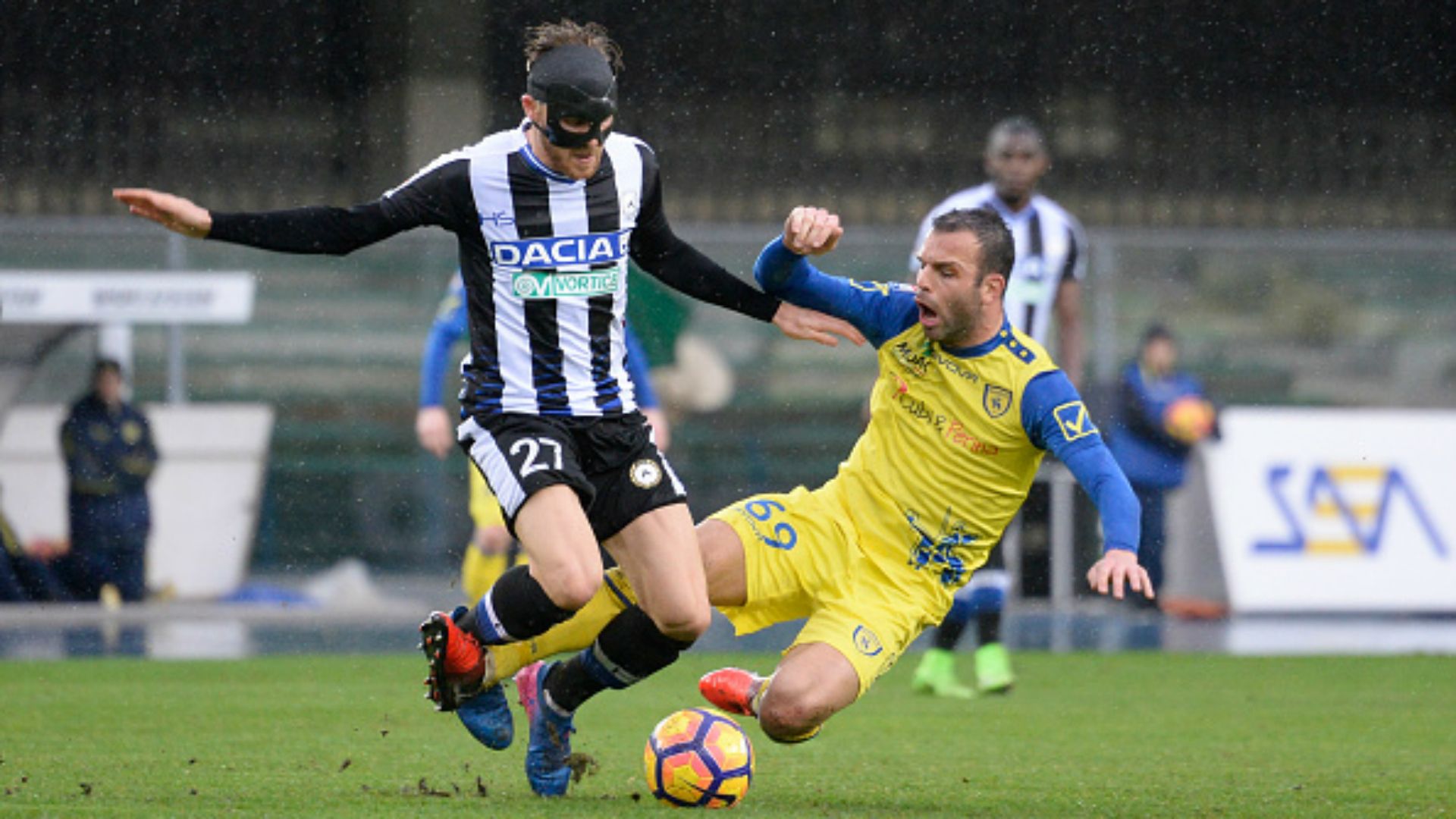 Riccardo Meggiorini Silvian Widmer Chievo Udinese Serie A