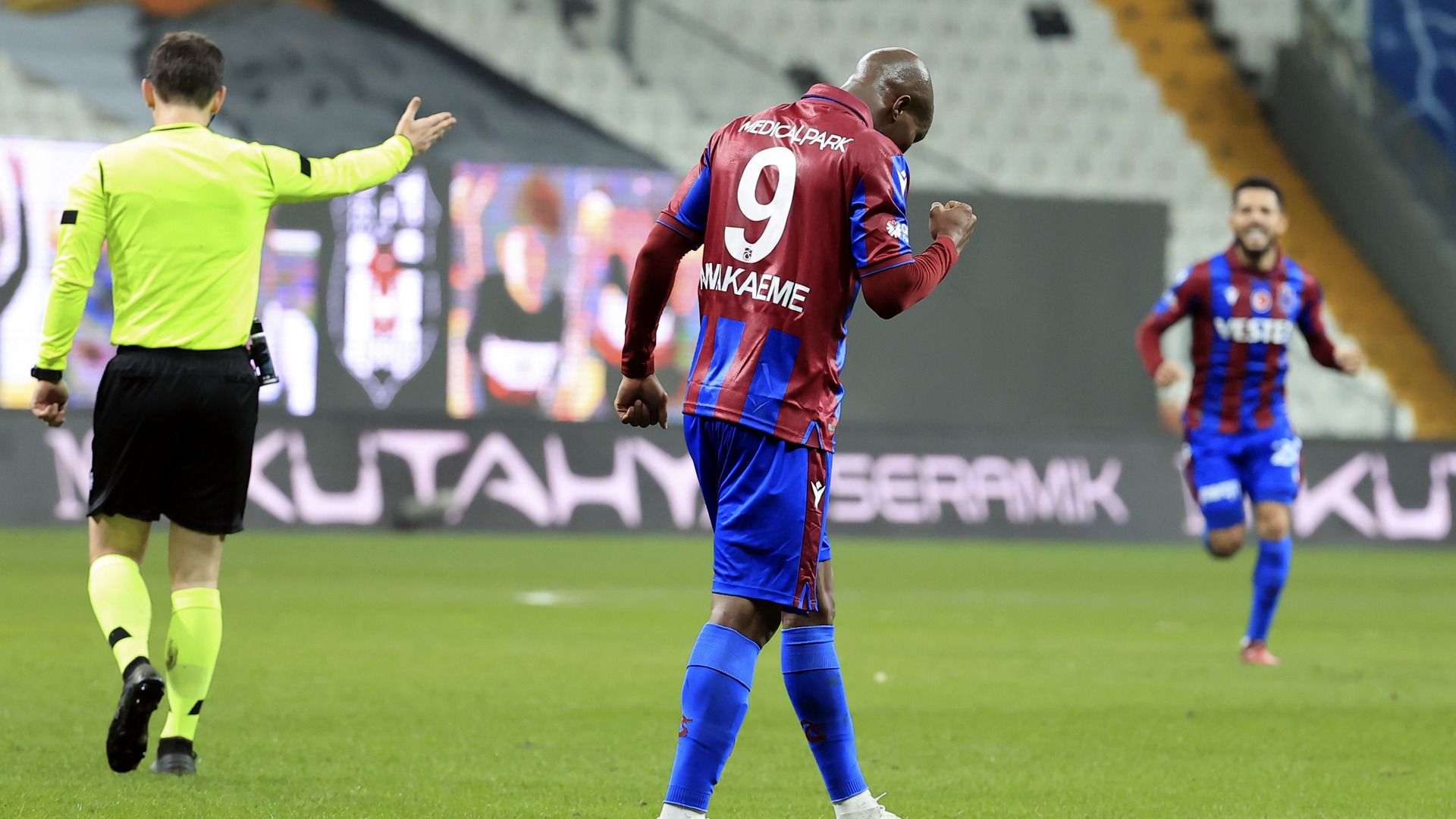 Anthony Nwakaeme. Besiktas vs Trabzonspor