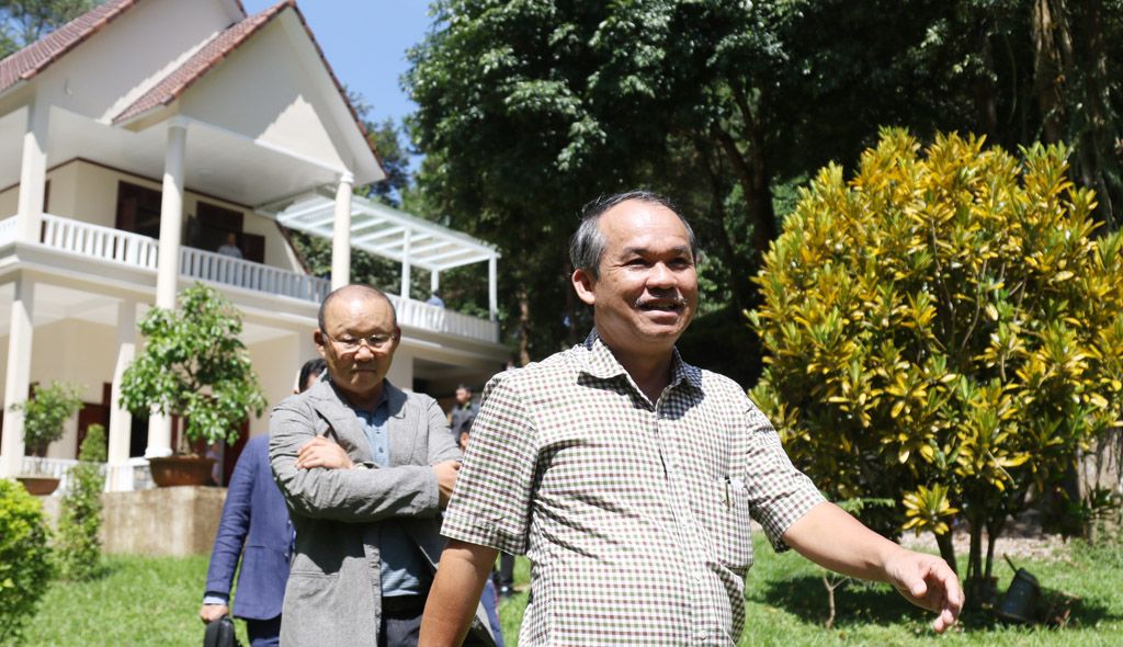 Bầu Đức & HLV Park Hang Seo, Chung Hae Soung