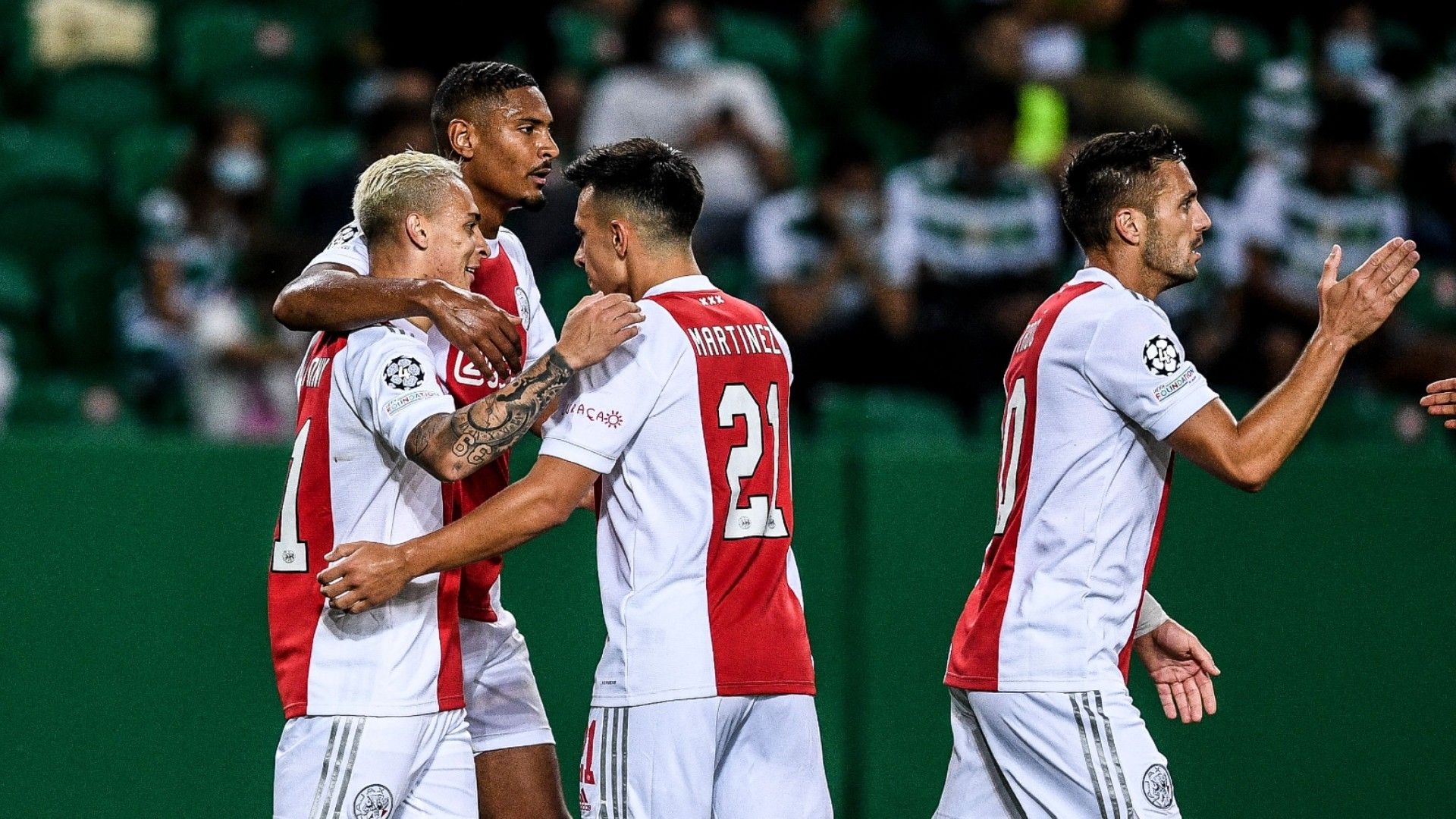 Ajax celebrate 2021-22