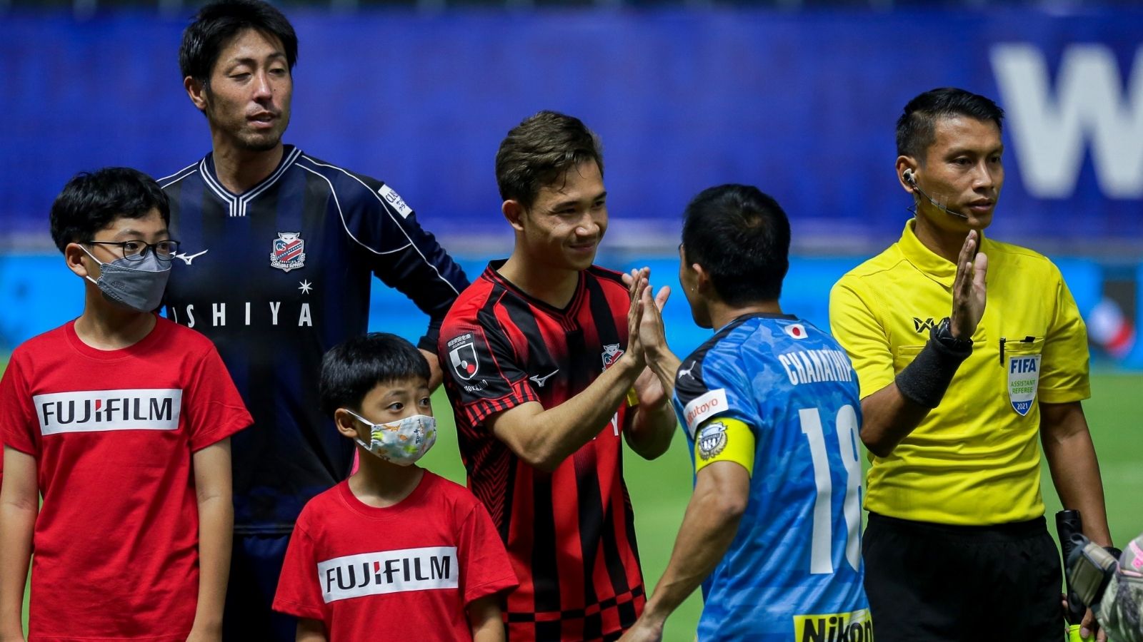 สุภโชค สารชาติ - ชนาธิป สรงกระสินธ์