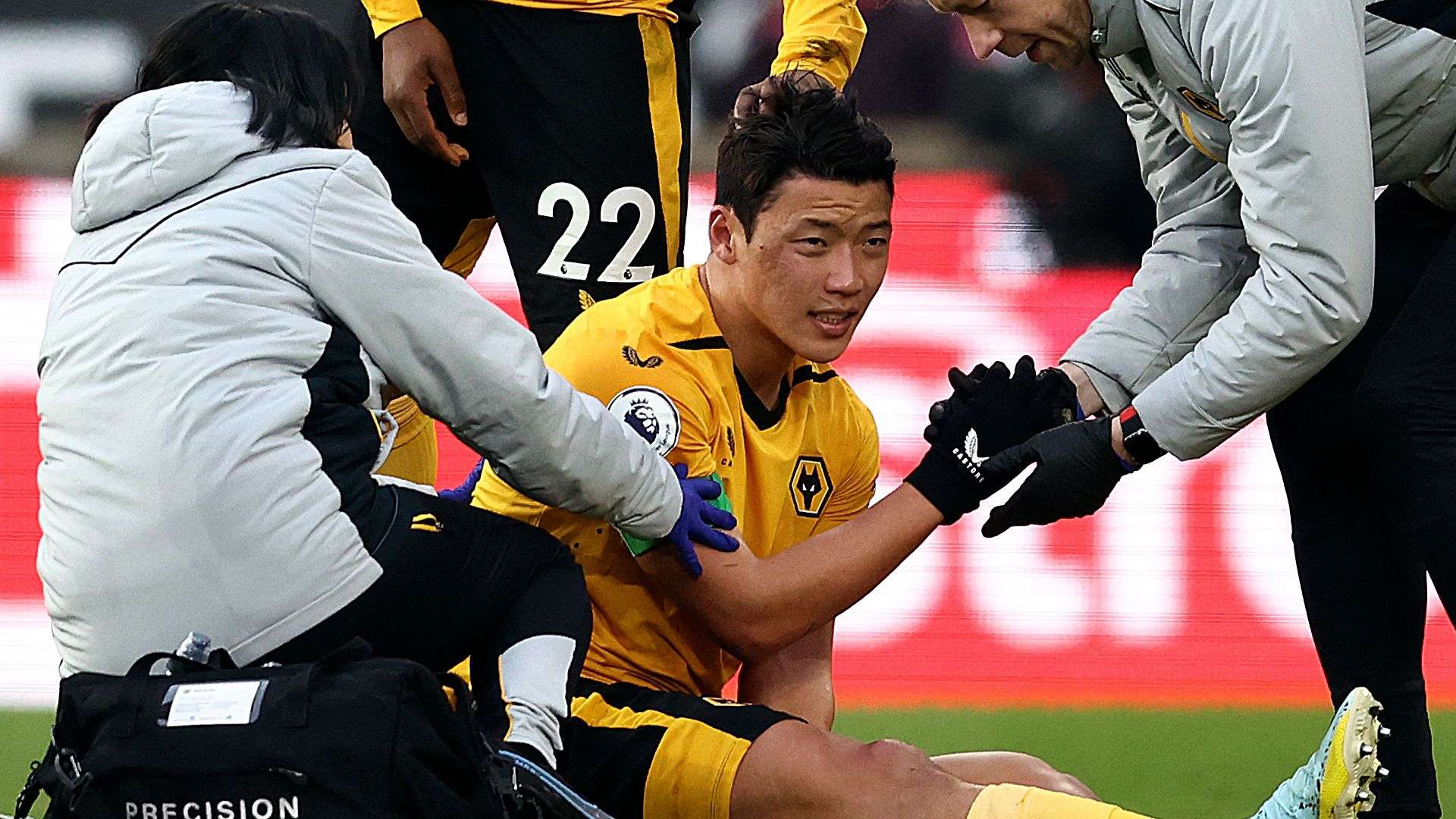 hwang hee chan 황희찬 부상 골닷컴용