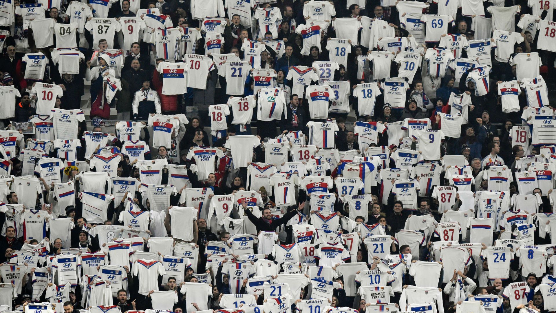 Nabil Fekir shirts Lyon Montpellier Ligue 1 19112017