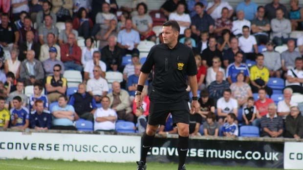 Manchester City Reading referee