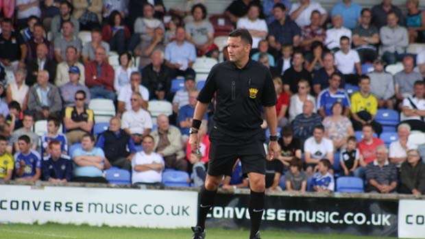 Manchester City Reading referee