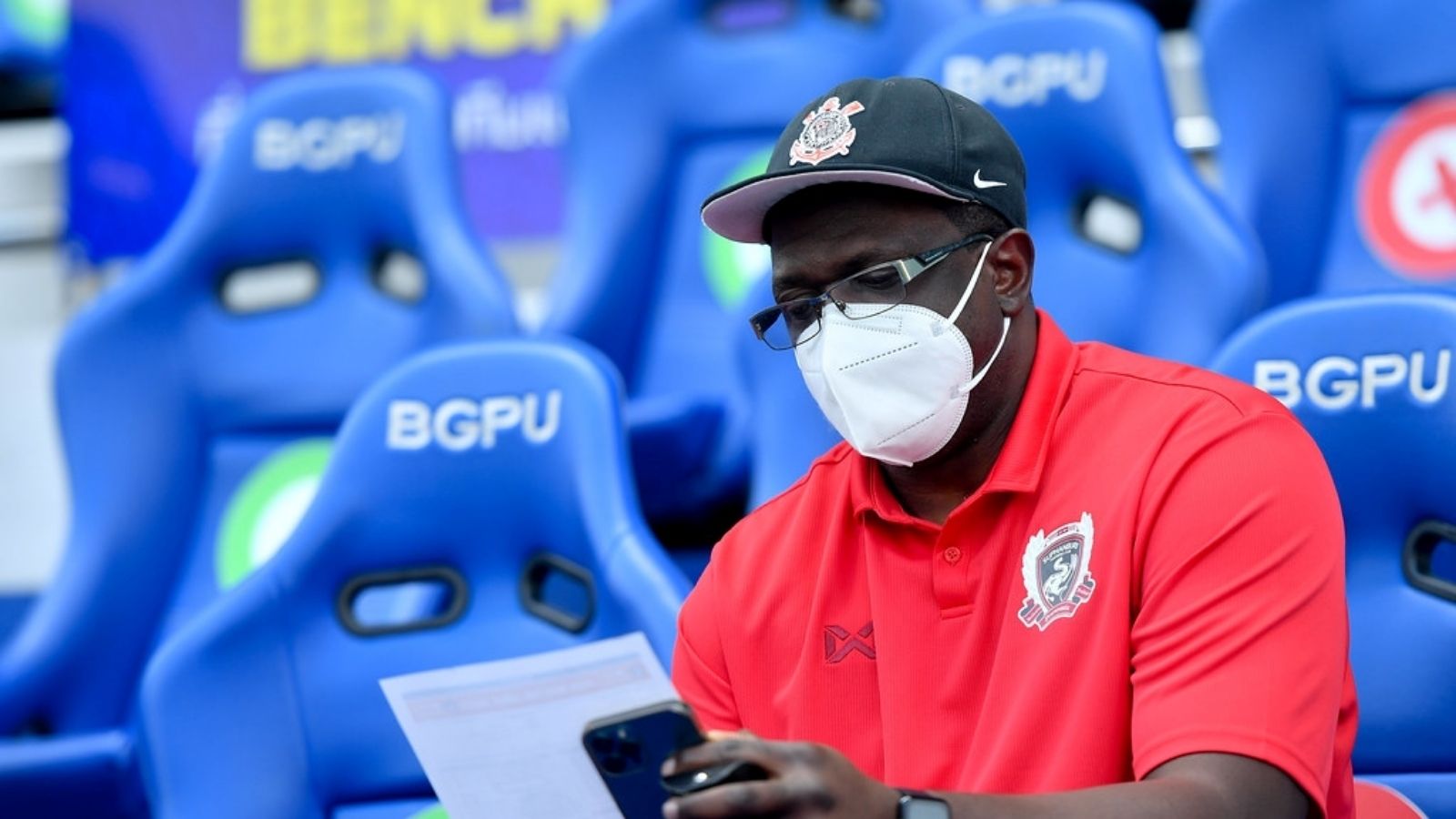 อเดบาโย กาเดโบ