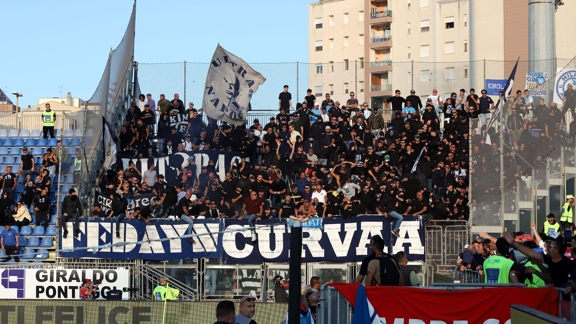Cagliari Napoli tifosi