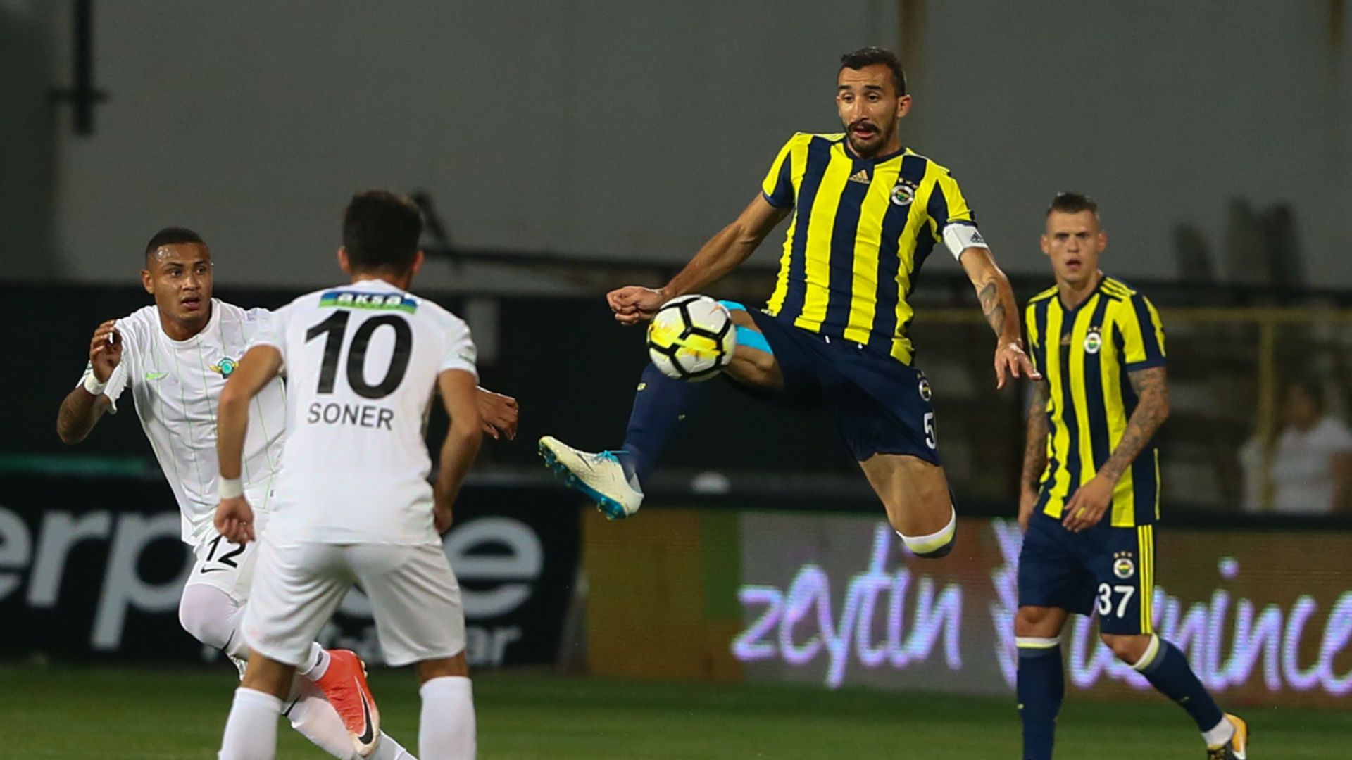 Mehmet Topal Akhisarspor Fenerbahce 09292017