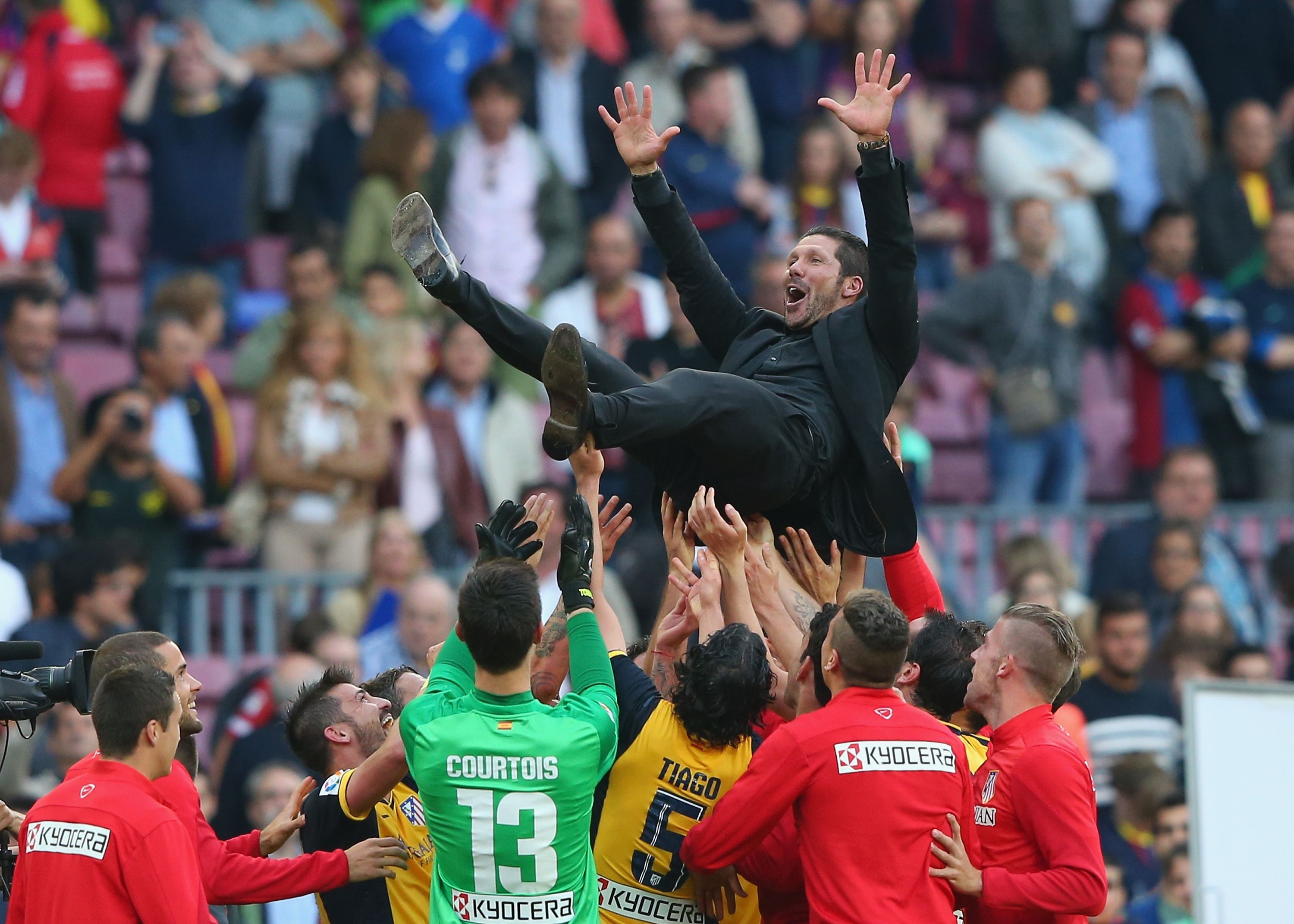 Atletico coach Diego Simeone celebrates