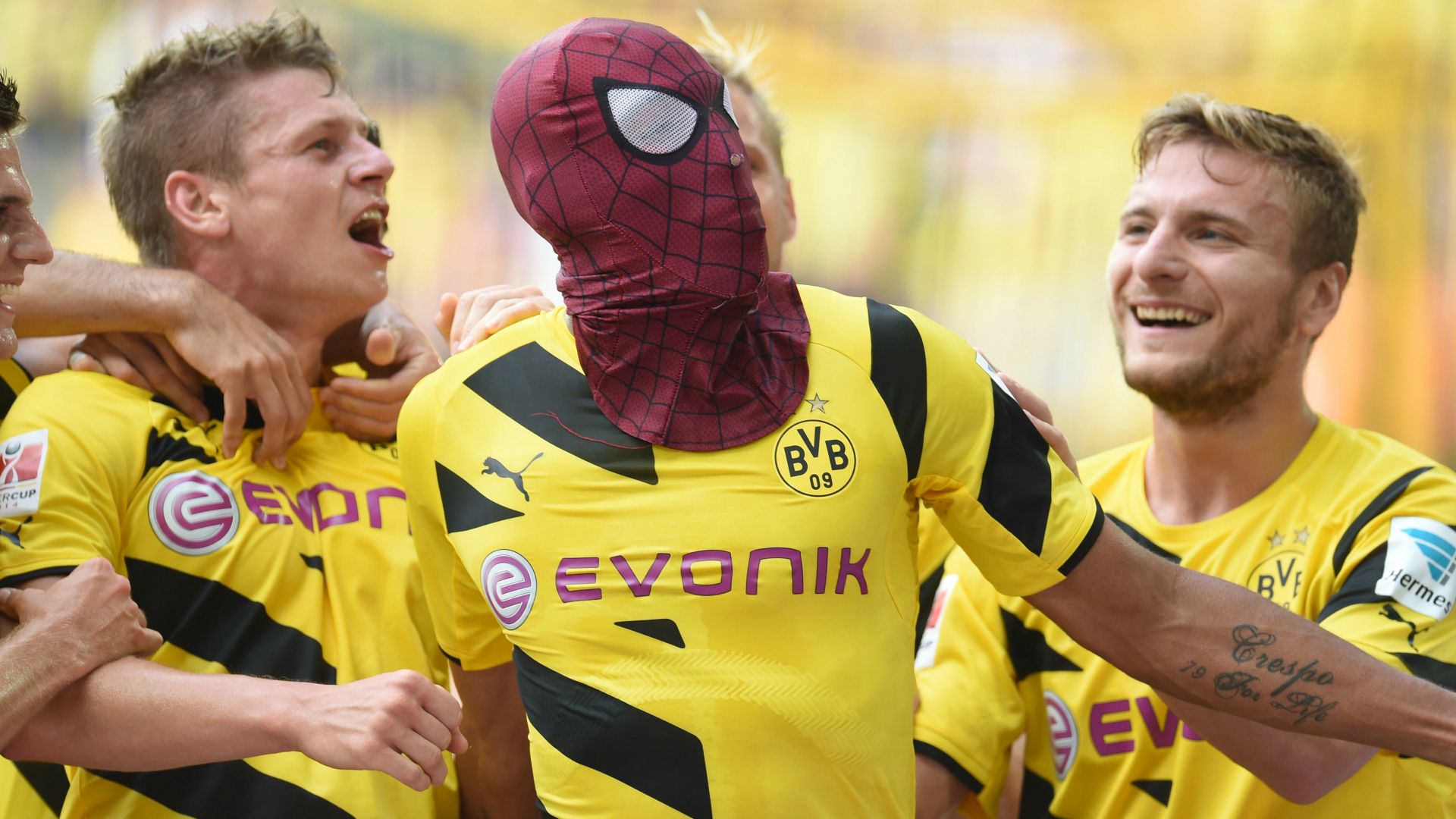 Pierre-Emerick Aubameyang SpiderMan