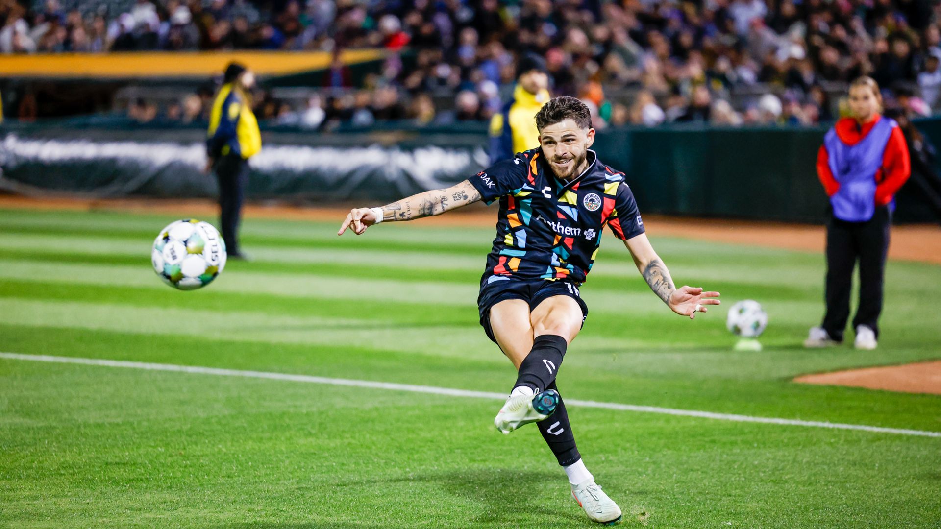 Oakland Roots Las Vegas Lights 