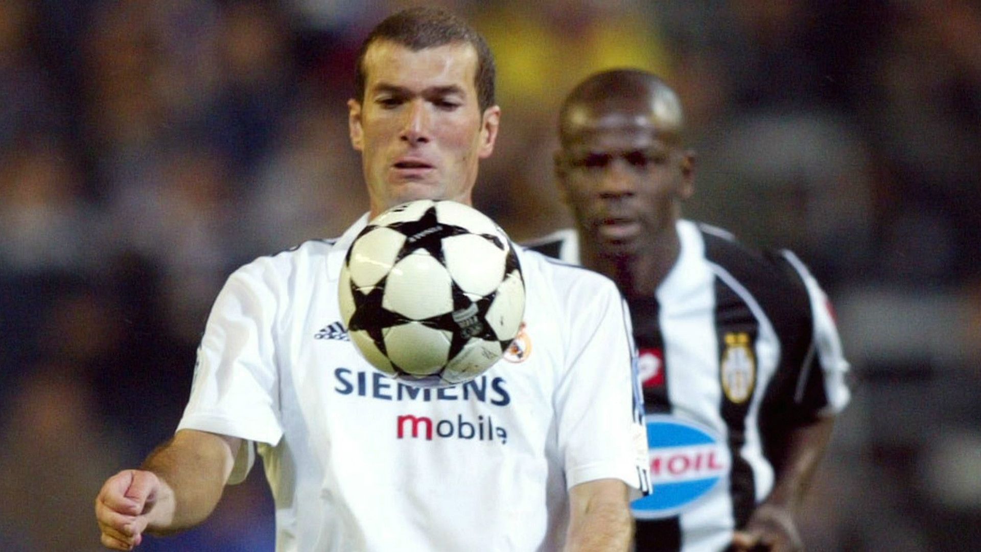 ZINEDINE ZIDANE REAL MADRID 06052003