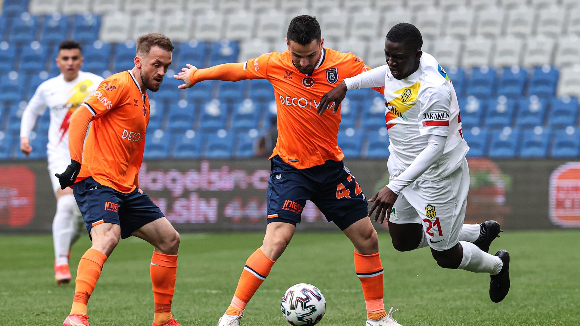 Basaksehir Yeni Malatyaspor 04042021