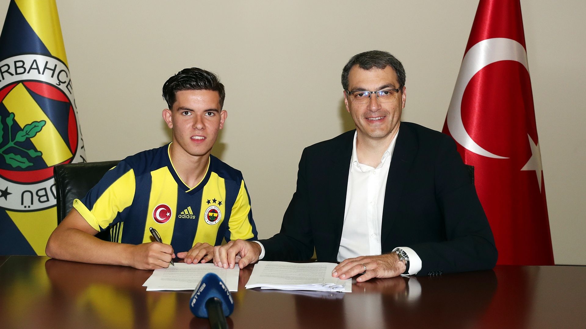 Ferdi Kadioglu Fenerbahce